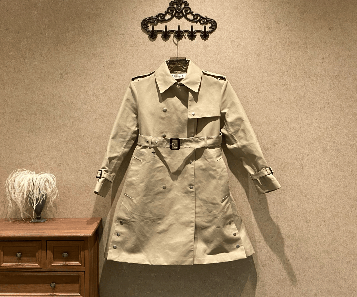 Dior Dior monogram trench coat with all-over logo and slogan print at the waist / Size 36 / 99% new / 40439 SGC40439