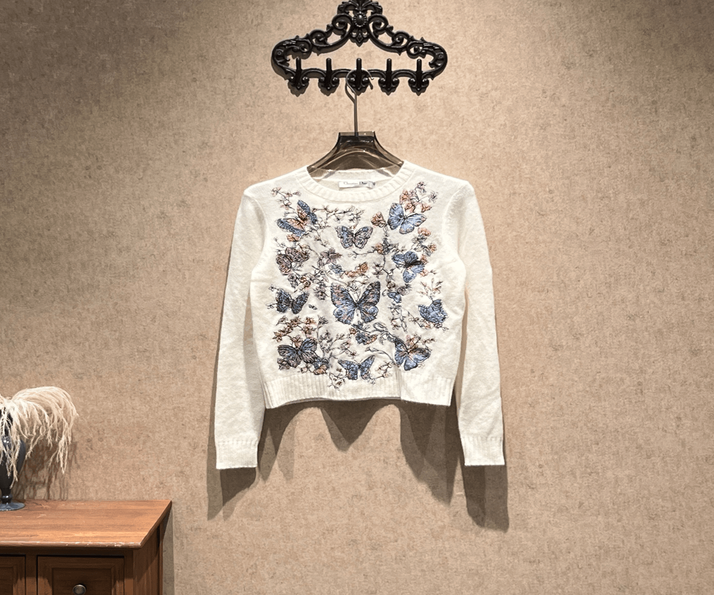 Dior Dior SS25 White Embroidered Butterfly Cashmere Sweater / Size 40 / 99% New / 42942 SGC42942