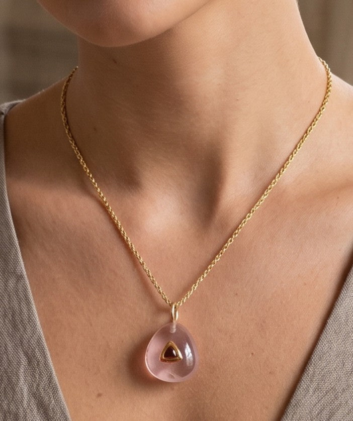 24k gold pink quartz with red sapphire DXBV0569