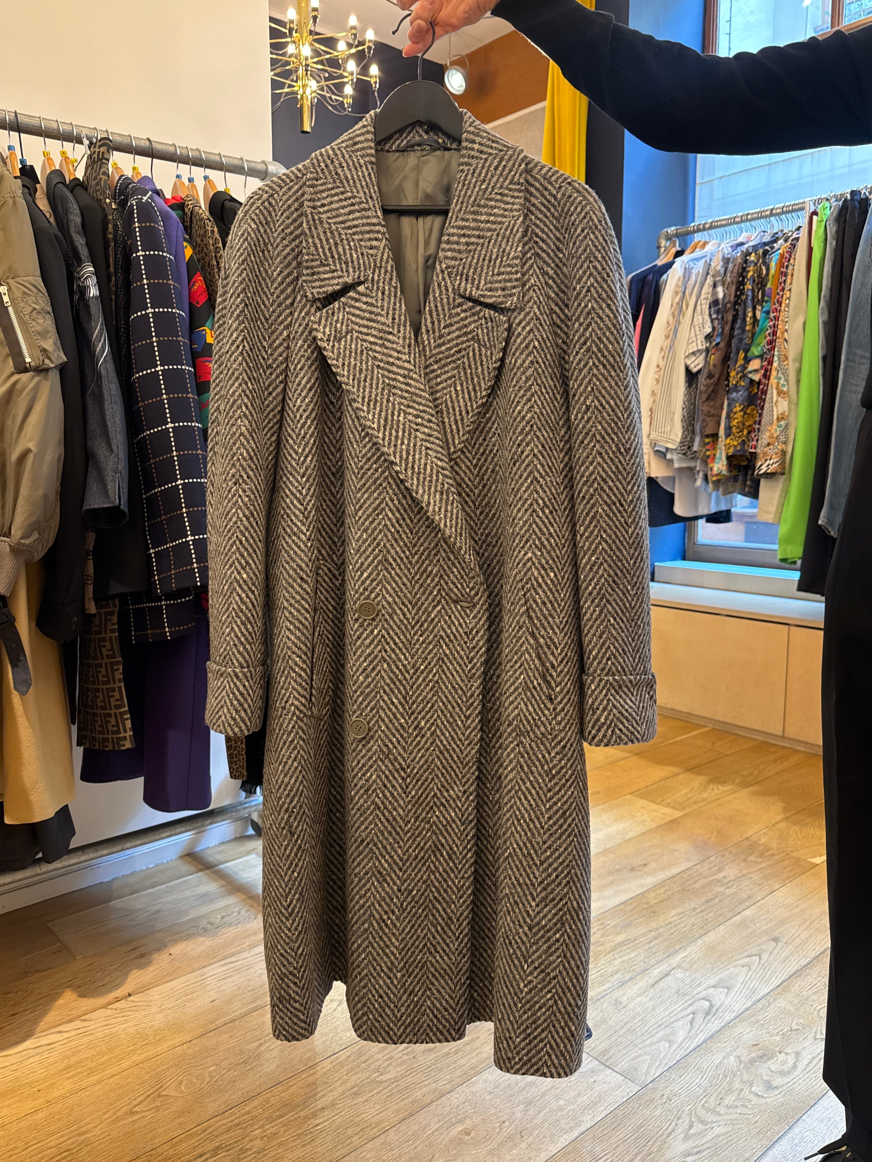 ERMENEGILDO ZEGNA DOUBLE BREASTED HERRINGBONE GREY COAT AGC3320
