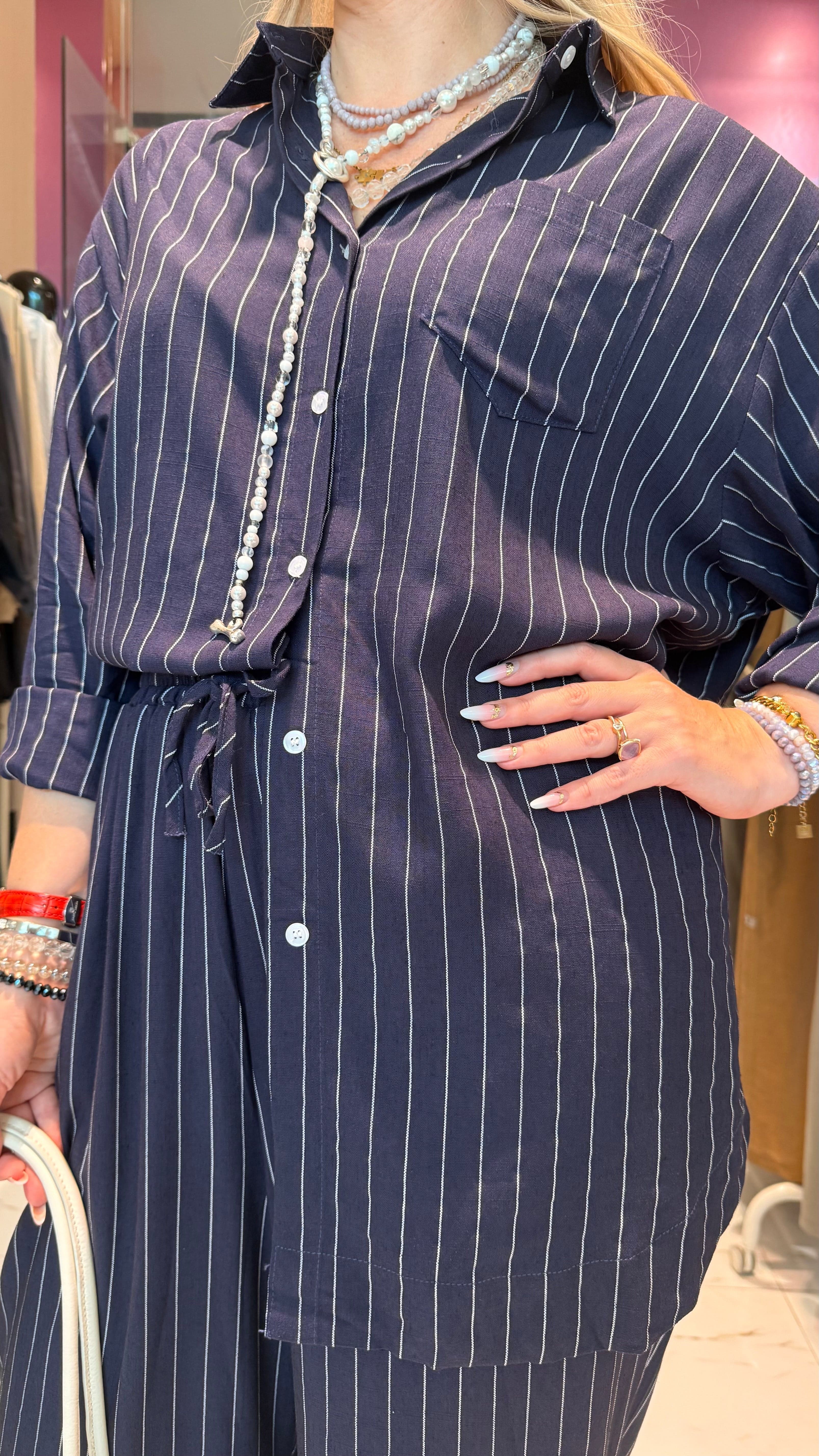 ESSENTIALS5IVE LOOSE FIT STRIPED 2PC SET زوج (SHIRT & PANTS قميص وبنطلون) “JANE LEE"