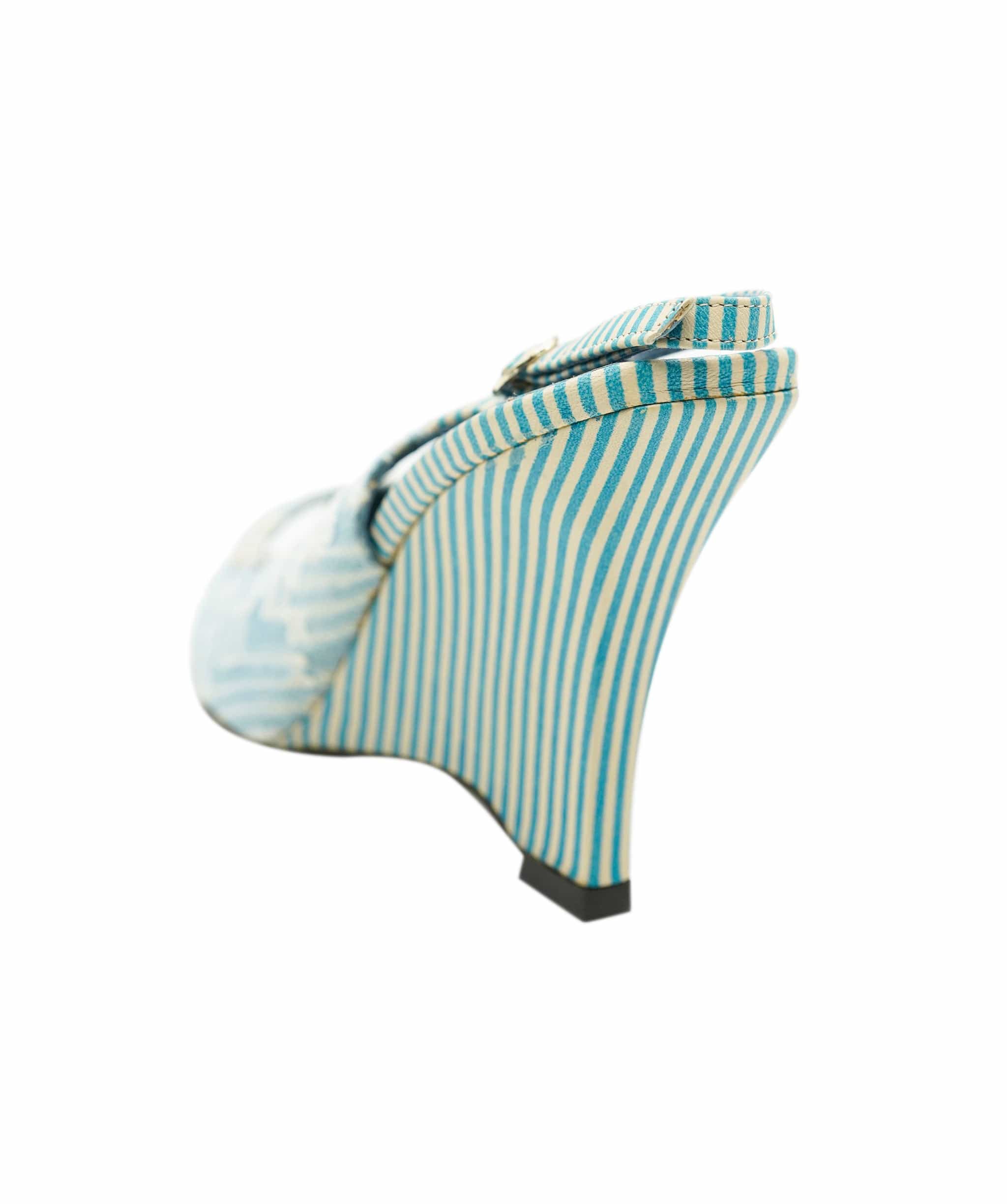 Fendi Fendi Denim Logo Wedge Heels - size 39 ALC2219