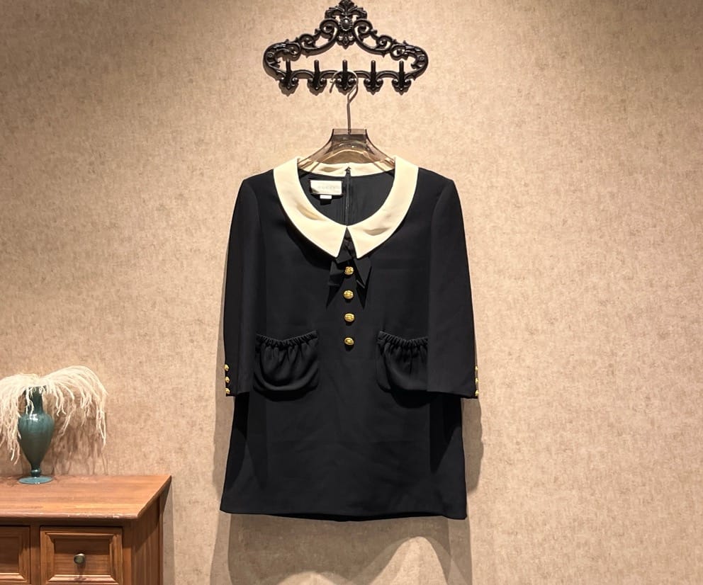 Gucci Gucci double G gold buckle bow Peter Pan collar dress / size 38 / 99% new / 42175 SYCF42175