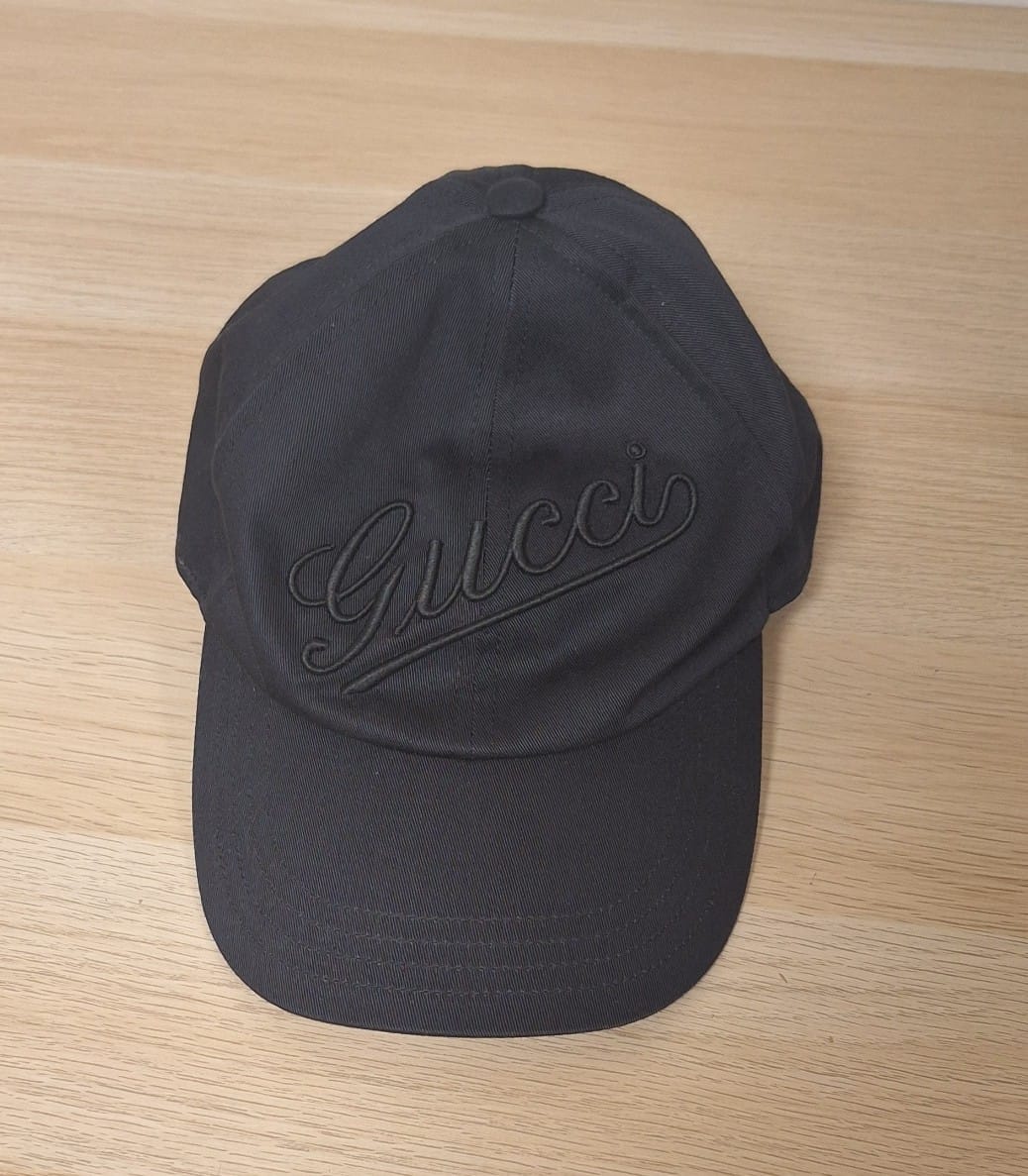 Gucci Gucci Large Black Cotton Script Logo Baseball Cap DXBS6846