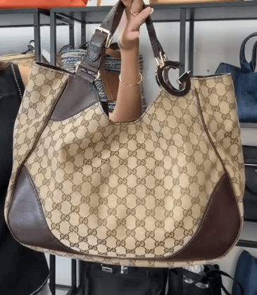 Gucci IB26040093 Gucci Charloette Tot GG Canvas