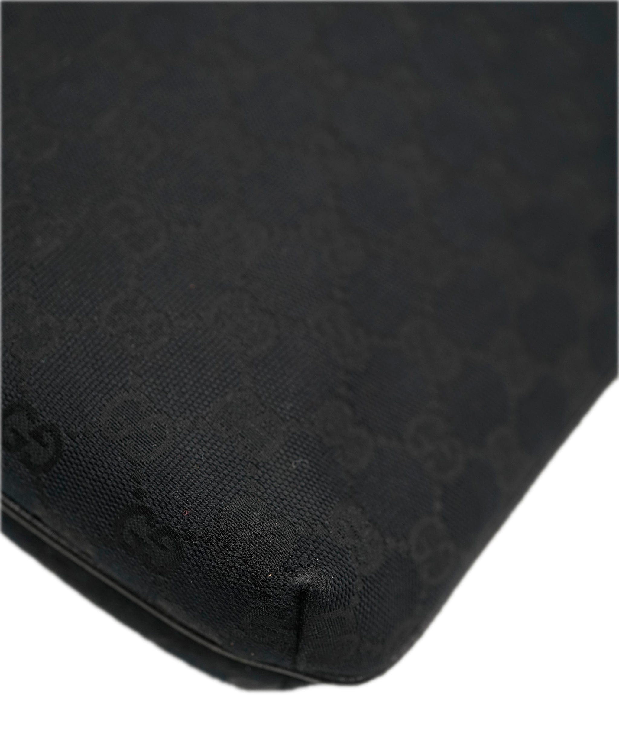 Gucci Gucci Black Crossbody Messager Bag ALC1768