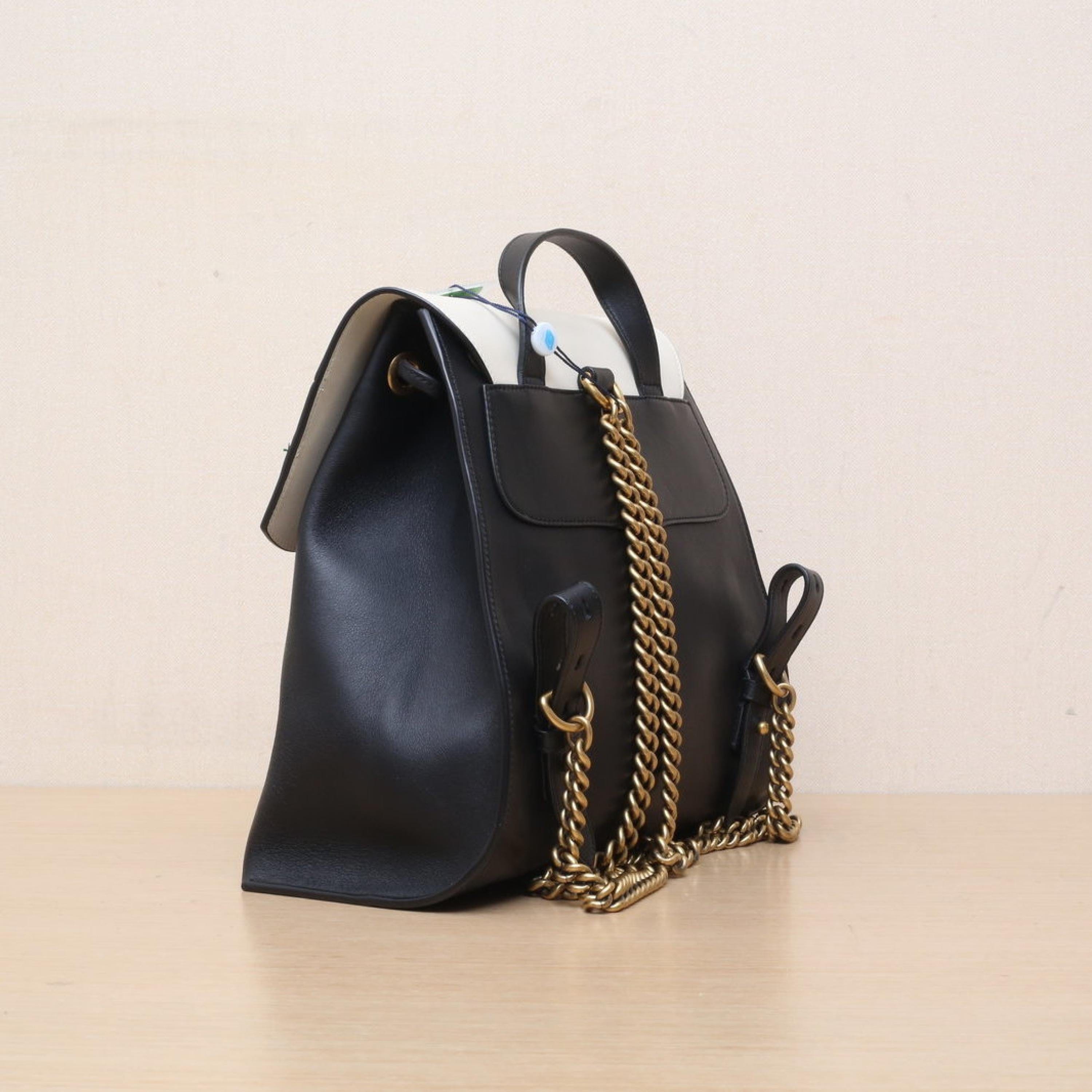 Gucci Gucci Colorblock leather C tiger head rivet backpack
No accessories ALC3168