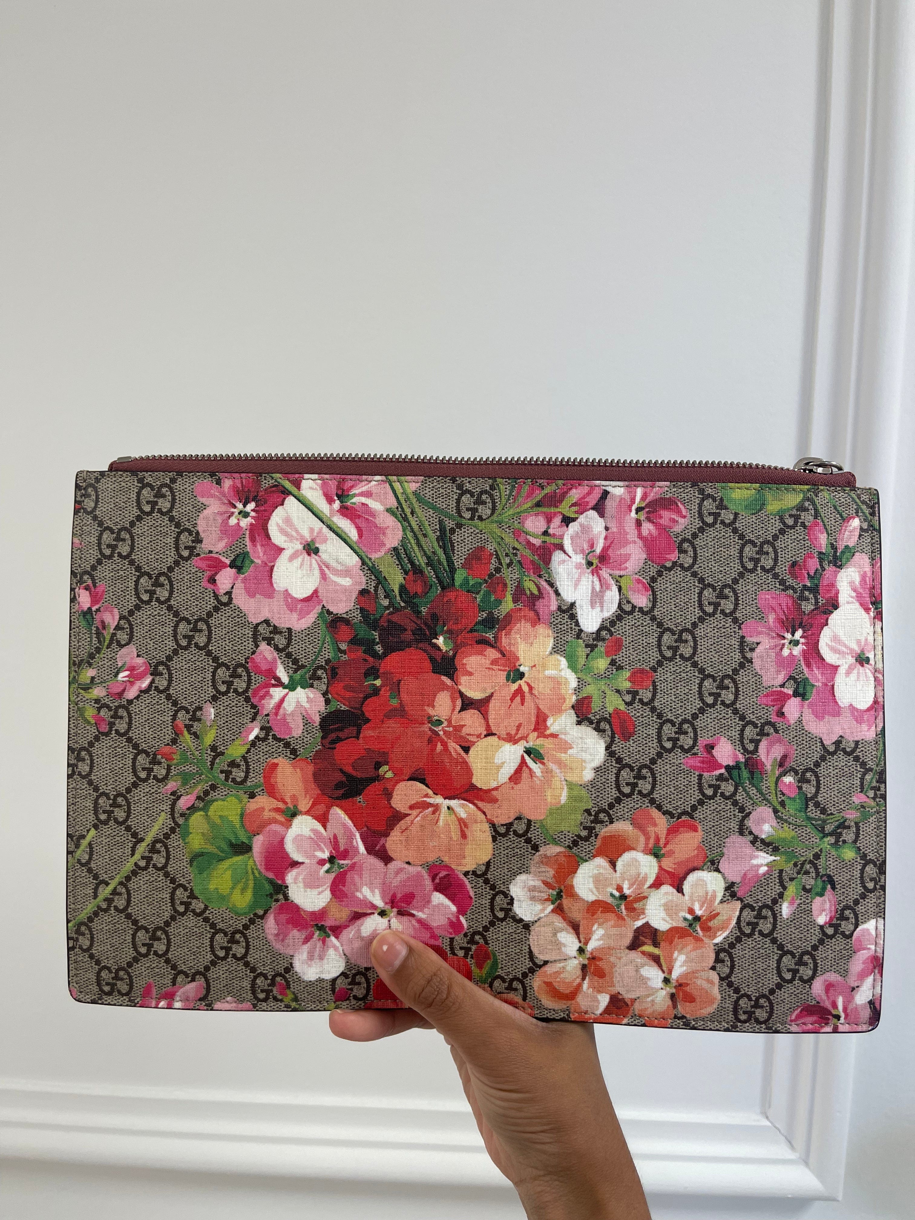 Gucci Flowers Clutch - Designer WishBags