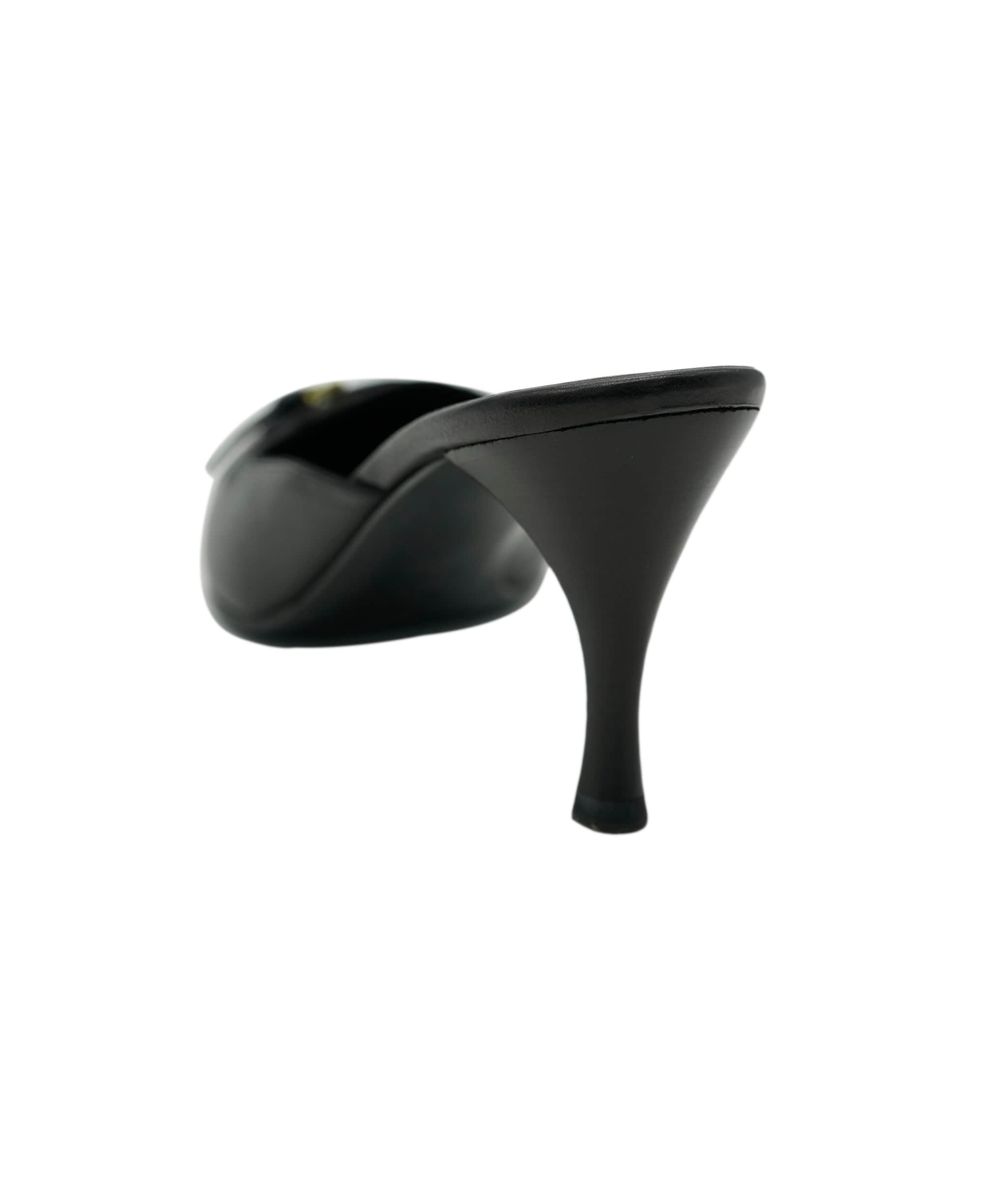 Gucci Gucci Leather Black Court Heels ALC1756