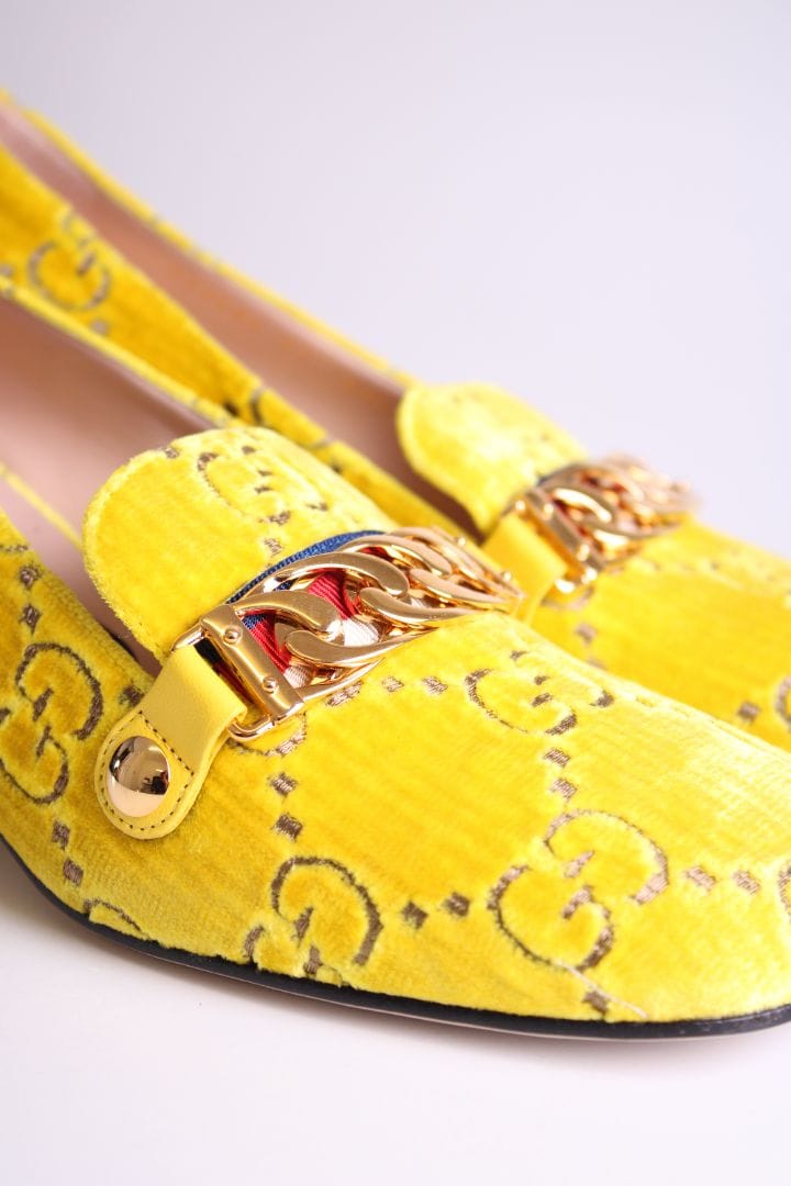 Gucci Gucci Sylvie GG Velvet Loafer Yellow 37