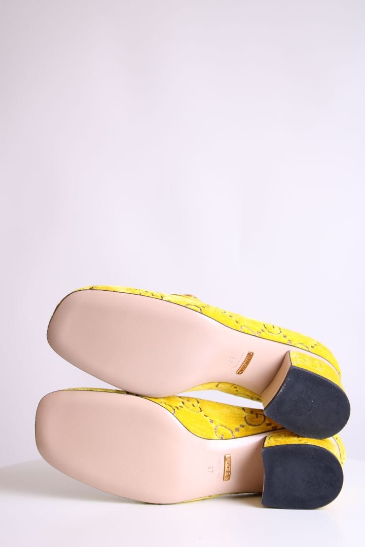 Gucci Gucci Sylvie GG Velvet Loafer Yellow 37