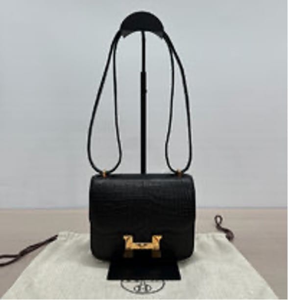 HERMES HERMES Constance 19 Black and Gold Crocodile Leather Shoulder/Crossbody Bag 3022608070903