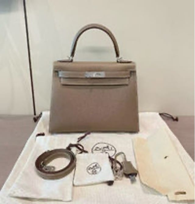 HERMES HERMES Kelly 28 Handbag (Elephant Grey with Silver Buckle) 3032509192281