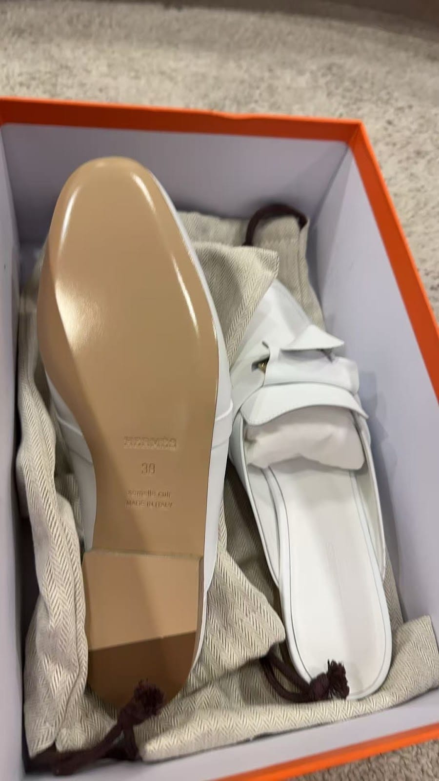 Hermes Hermes OZ Mule white Sandal 38 ALC3798