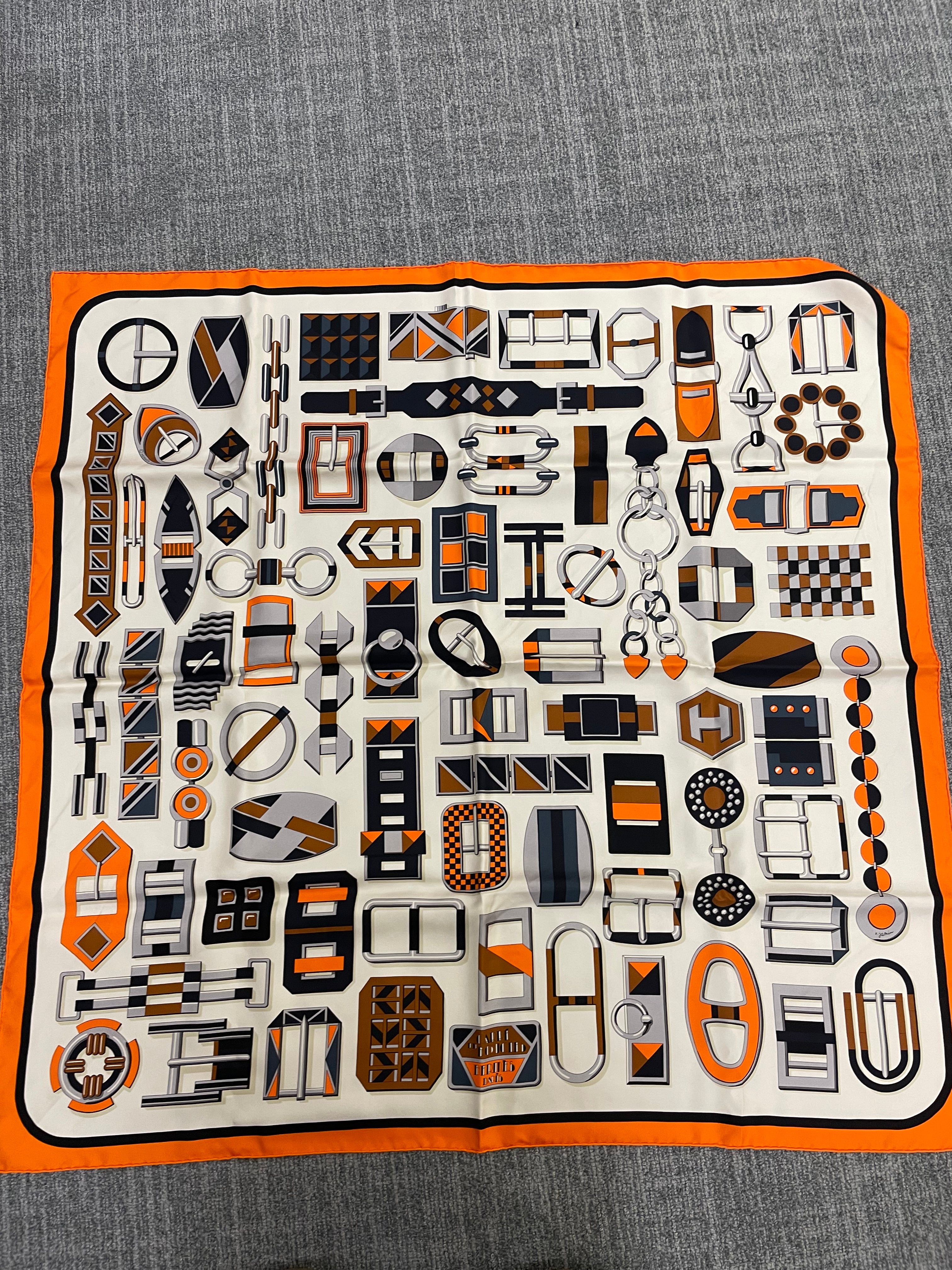 Hermès Hermès Silk 90-15 – Equestrian Tools Collage in Ivory, Navy, and Orange ALC3496