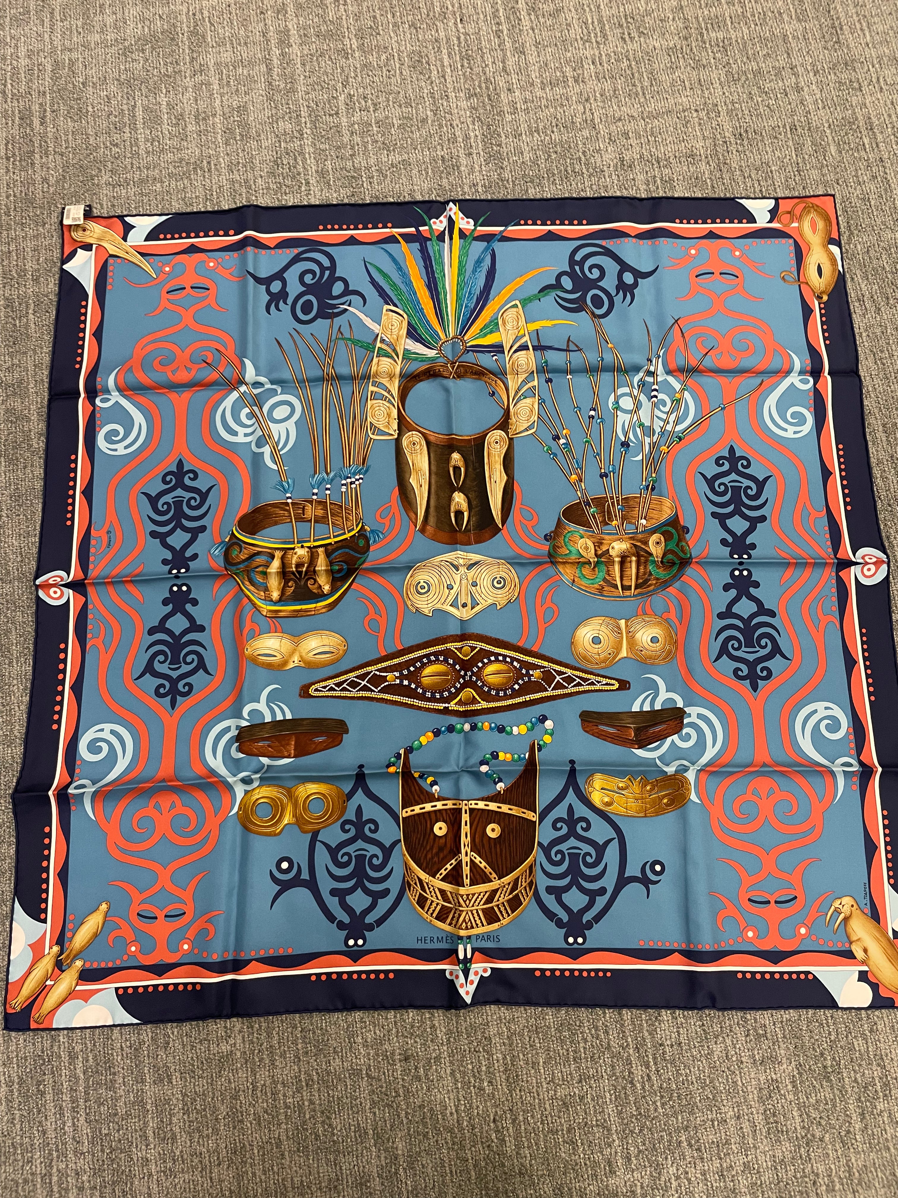 Hermès Hermès Silk 90-3 – Ornamental Chalice Design in Cobalt and Burnished Gold ALC3484