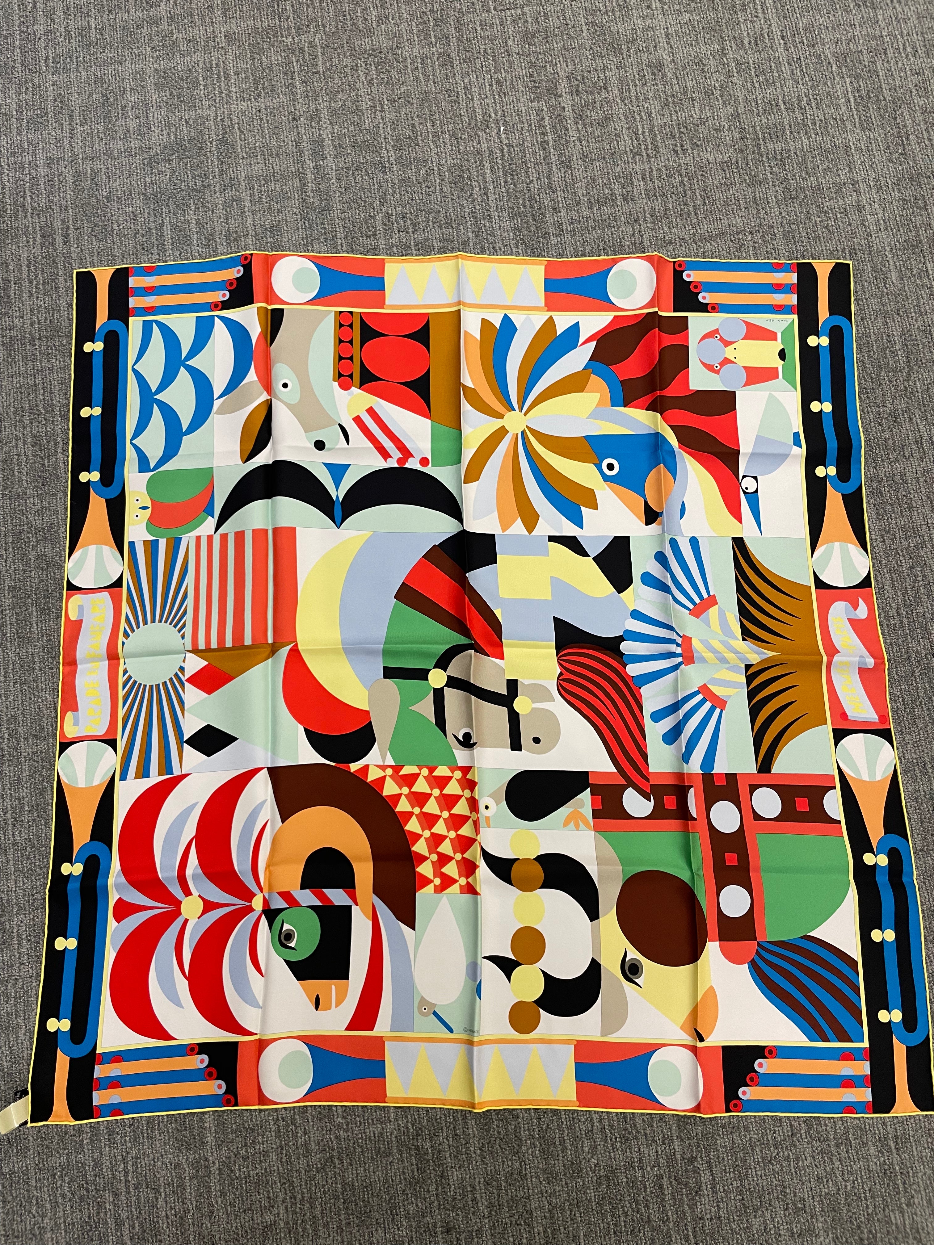 Hermès Hermès Silk 90-32 – Modern Art Abstraction in Multicolor Palette ALC3513