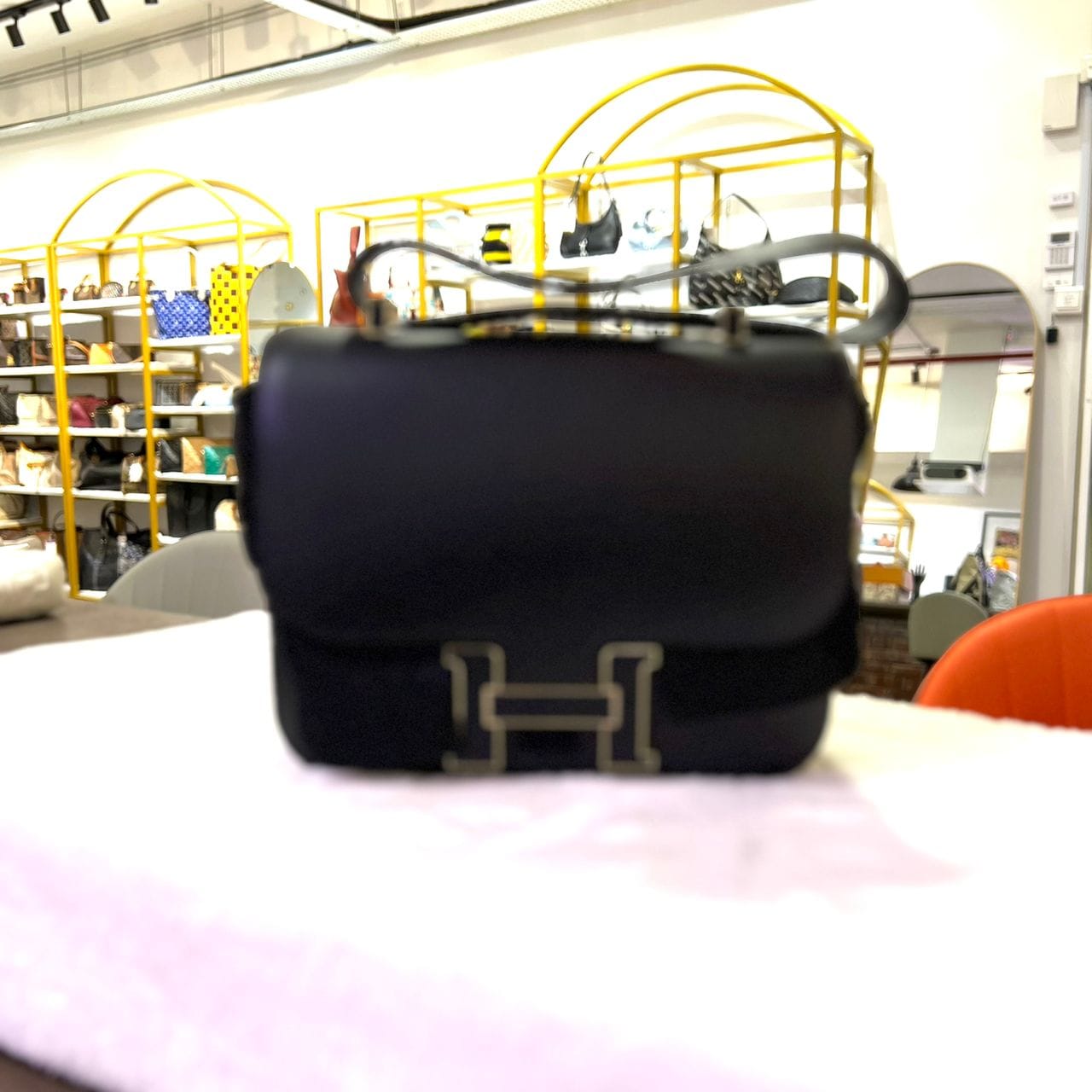HERMES BLACK CONSTANCE CARTABLE SOMBRERO SHOULDER BAG IN GHW SYC1832