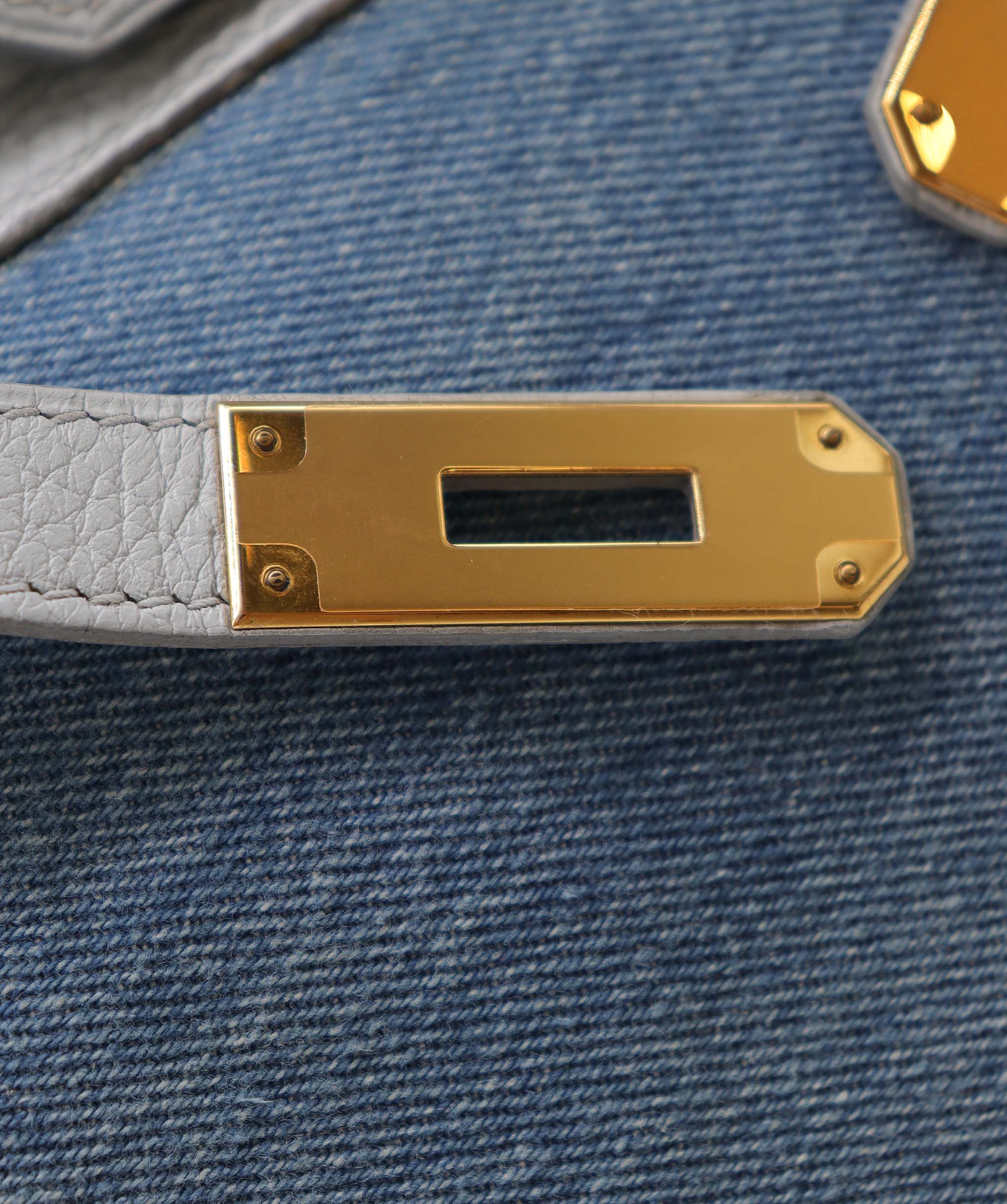 Hermès Hermes Birkin 35 Gris Pale TC x Denim GHW Stamp Square F DXBS5026