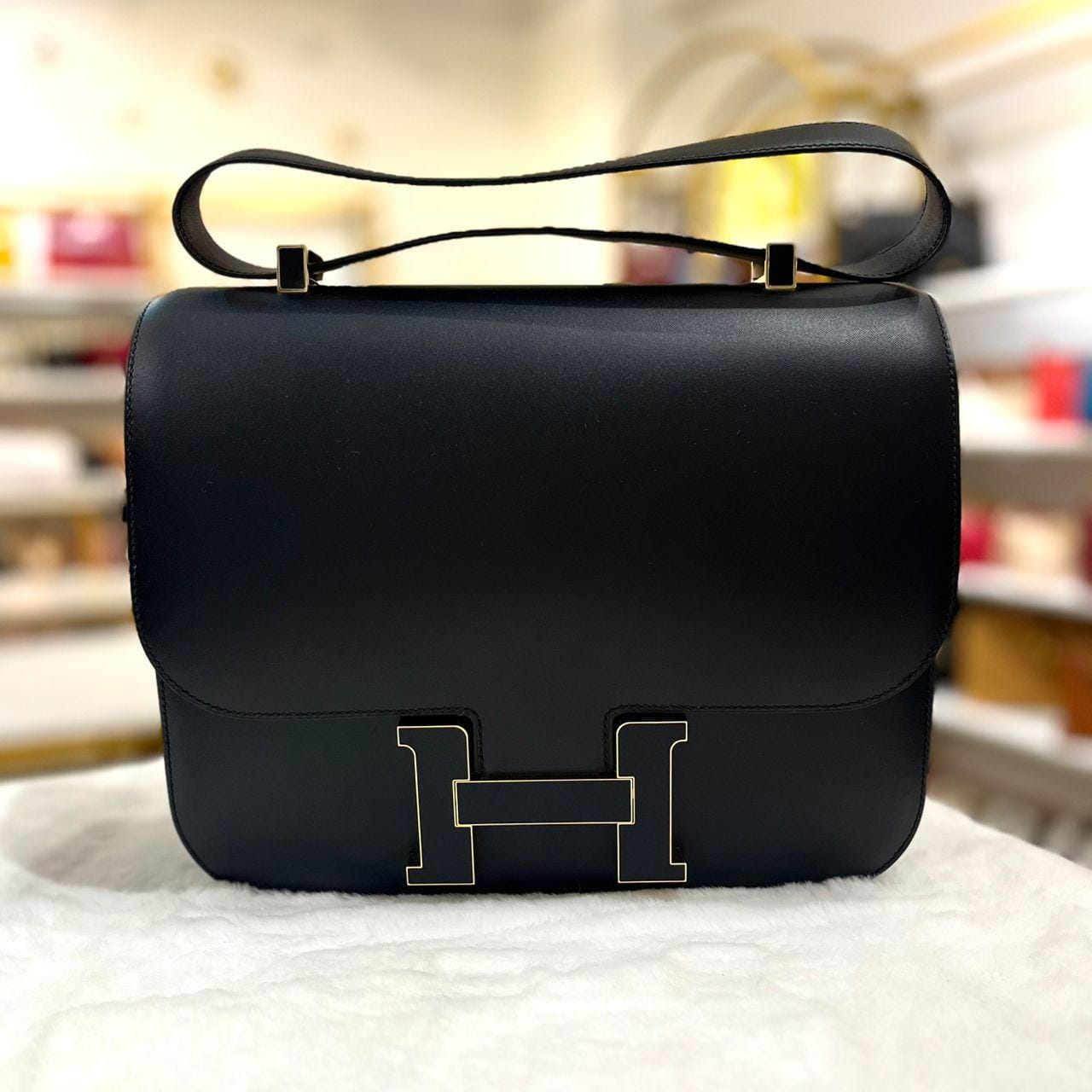 HERMES HERMES CONSTANCE CARTABLE VEAU SOMBRERO II 89 NOIR SYCHB1396