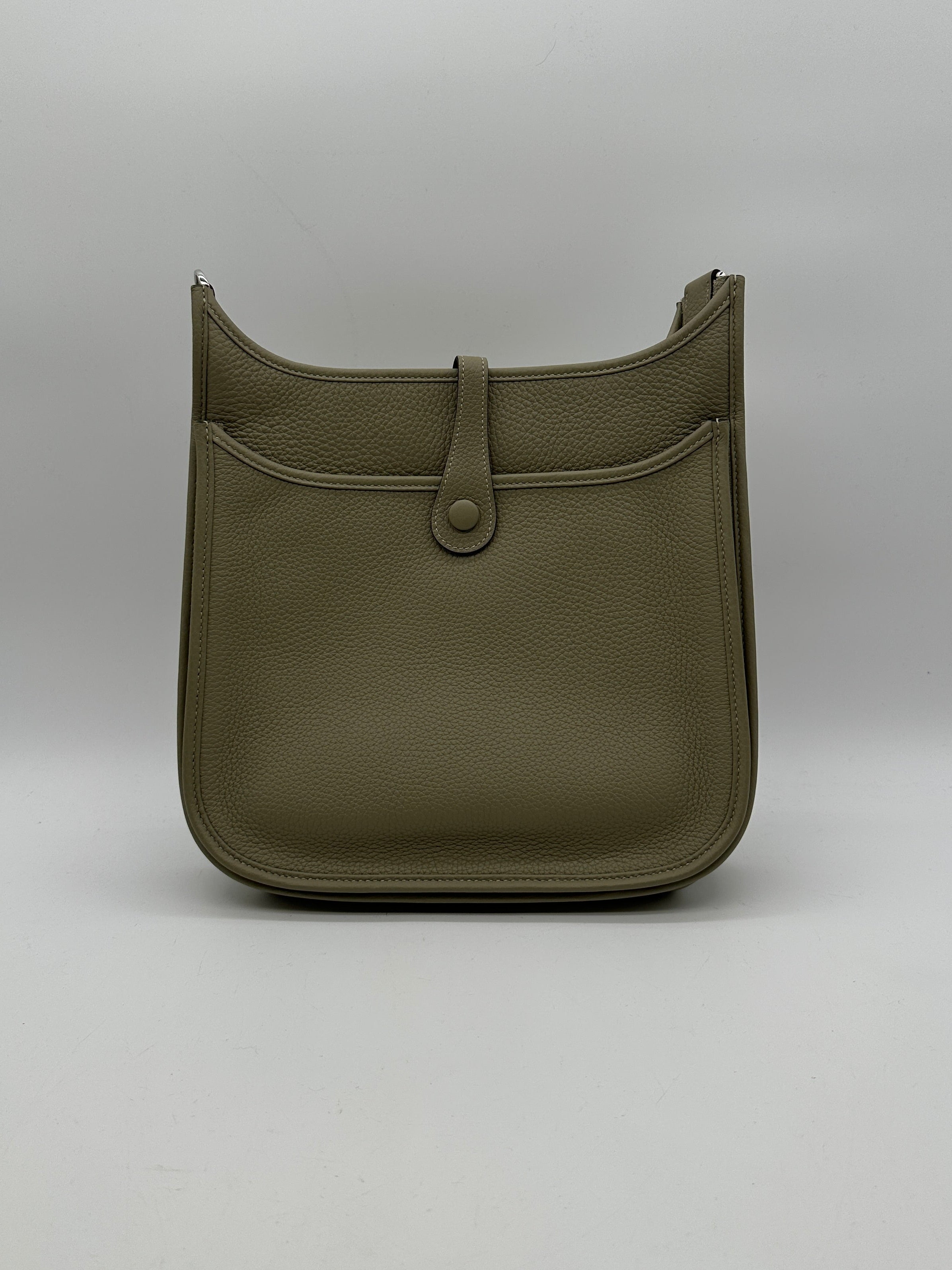 Hermès Evelyne III 29 Sauge Taurillon Clemence Palladium Hardware