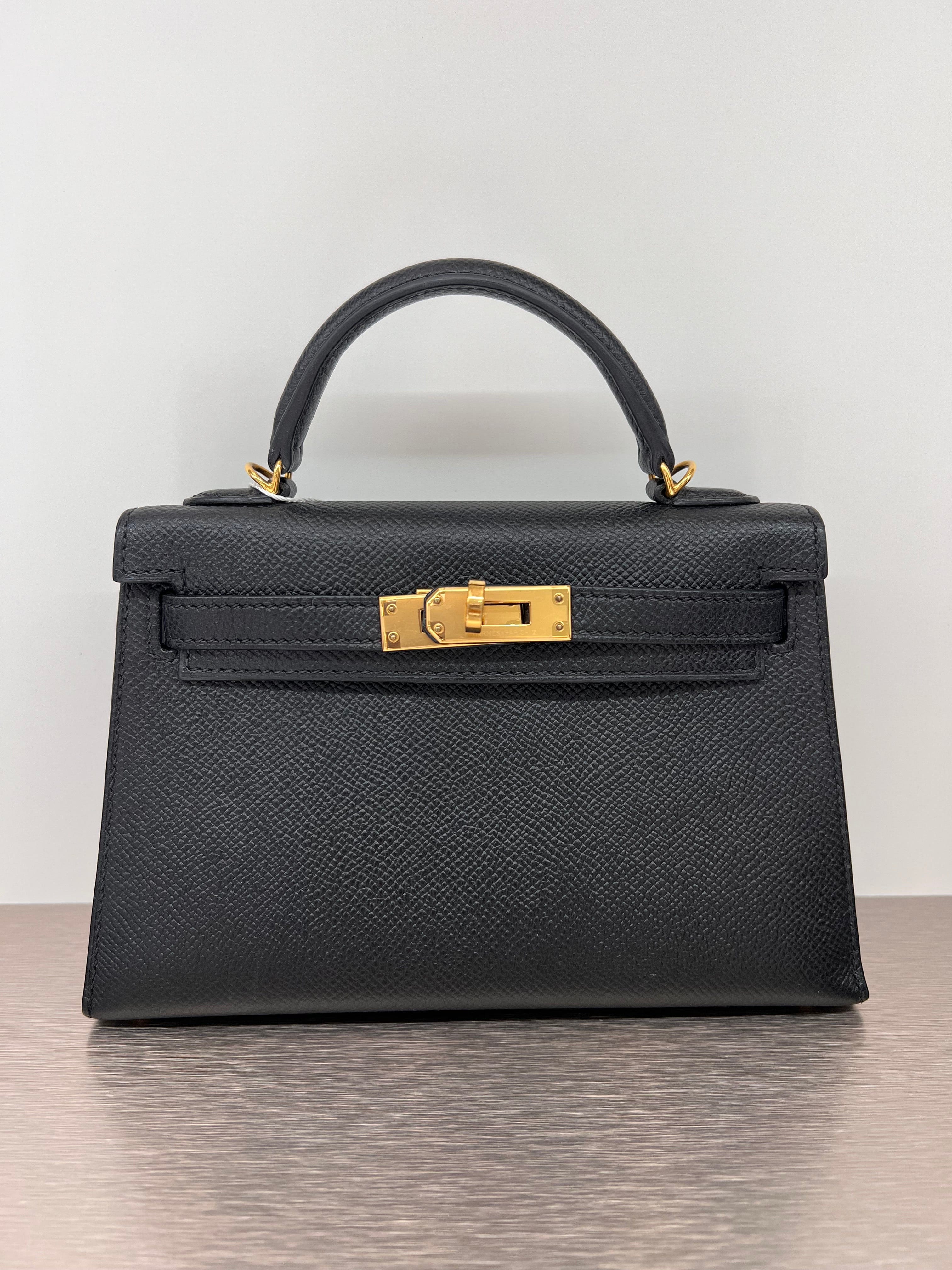 Hermès Hermes K20 Black Epsom GHW #C SKC8018H