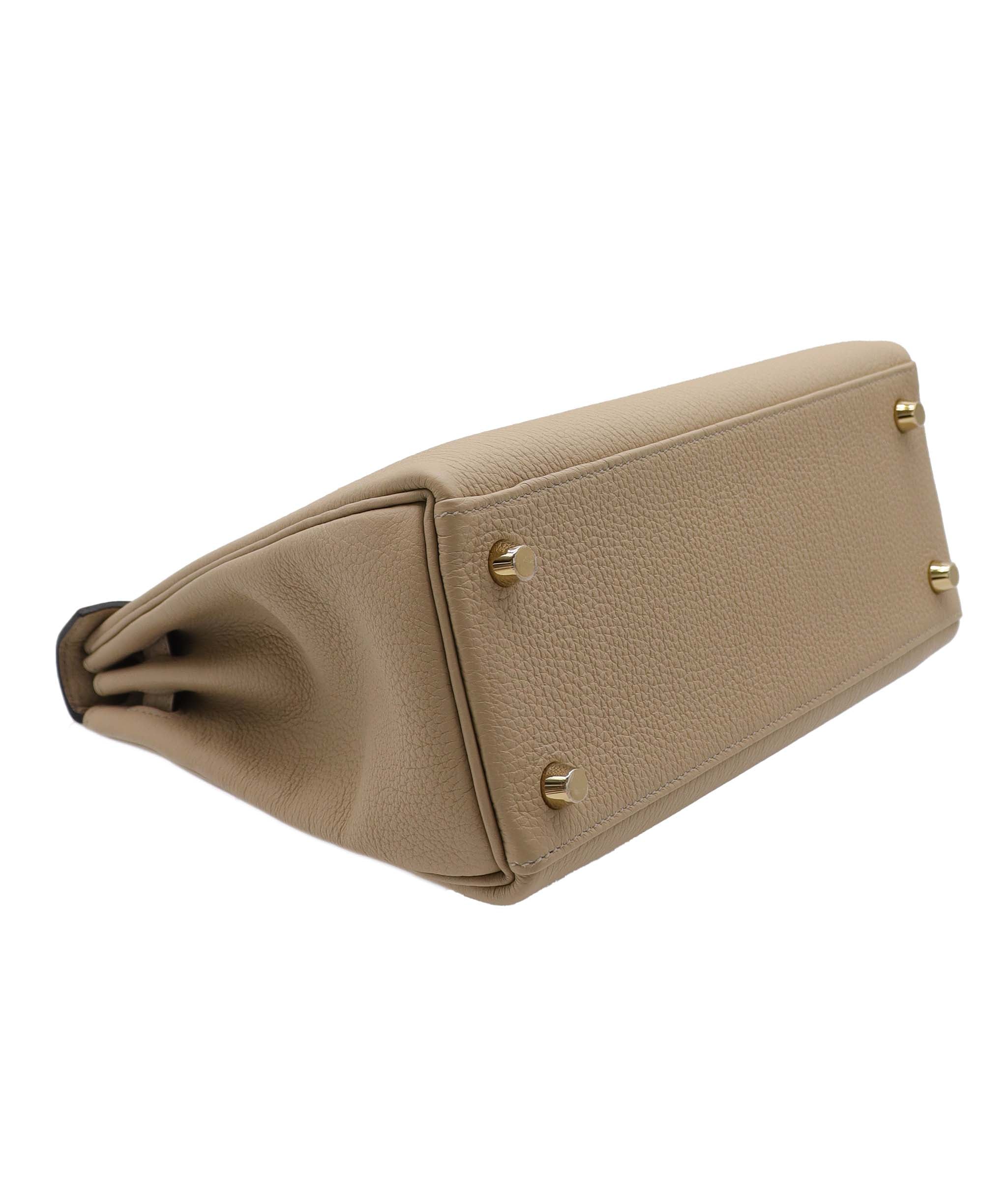 Hermès Hermes Kelly 25 Retourne Trench Togo PBHW #K SKC2025