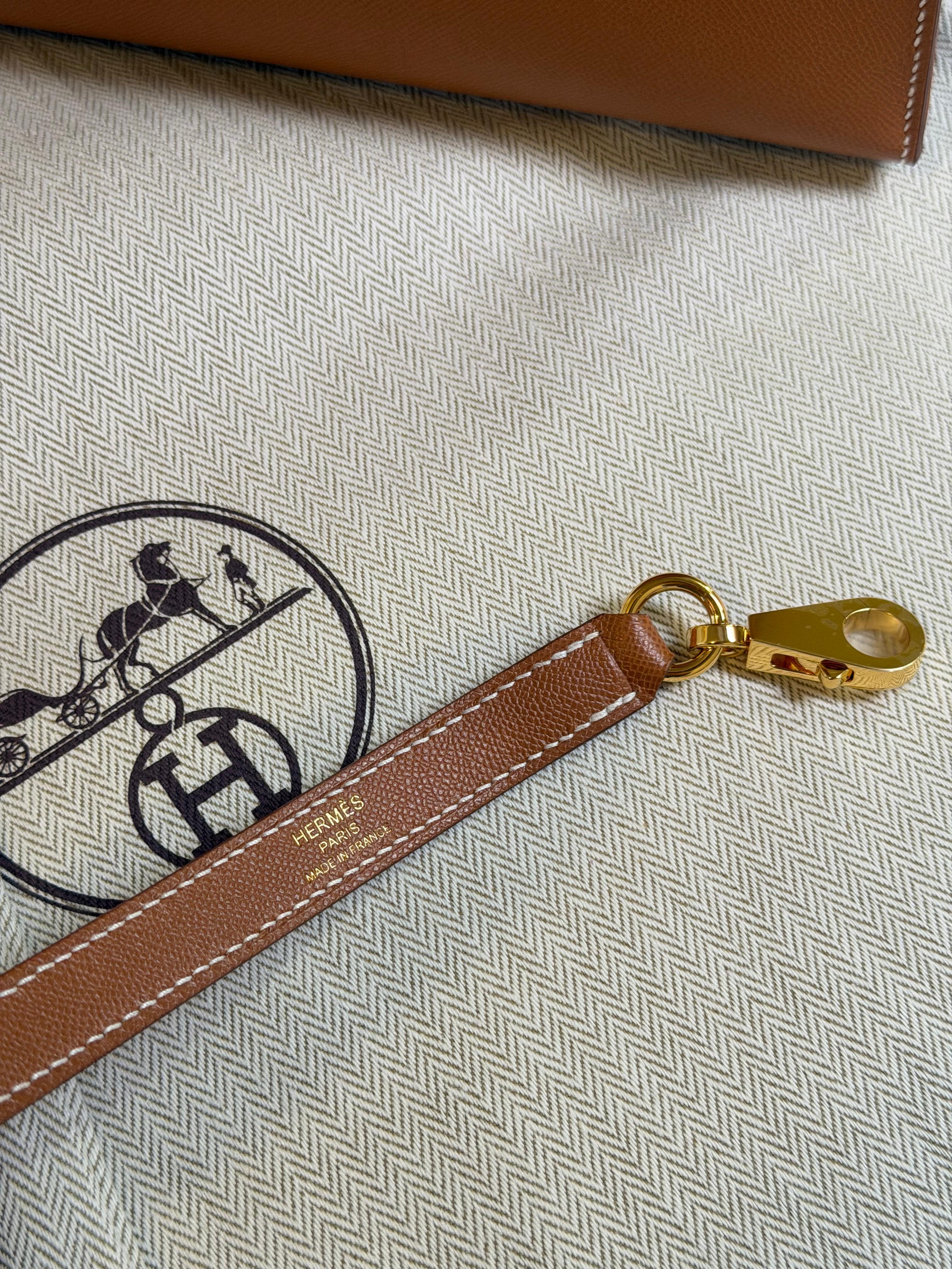 Hermès Hermes Kelly 25 Sellier Gold Veau Madame GHW #G stamp ALTC0702