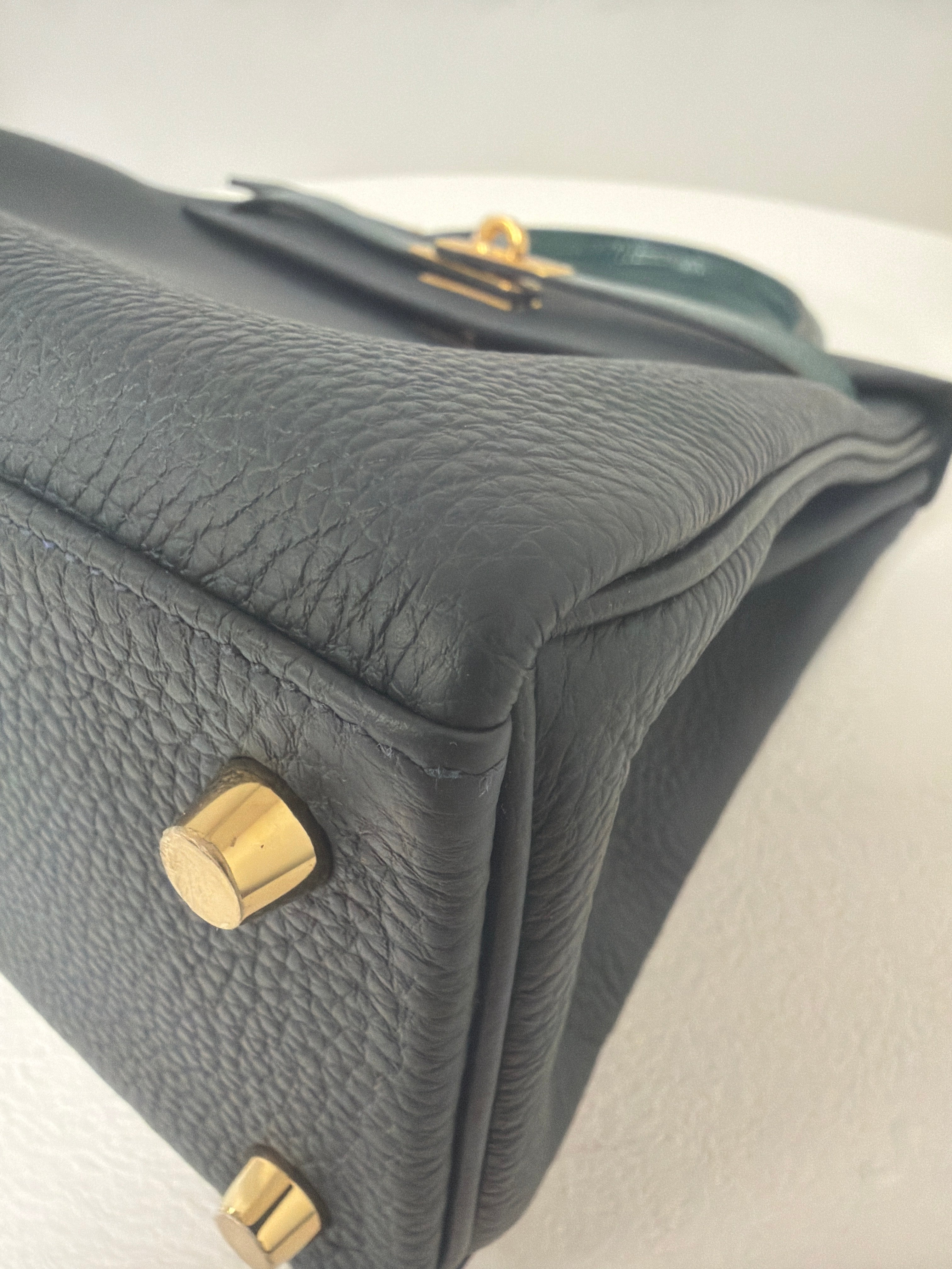 Hermès Hermes Kelly 25 Touch Vert Cypress Togo WIth GHW ALC3000