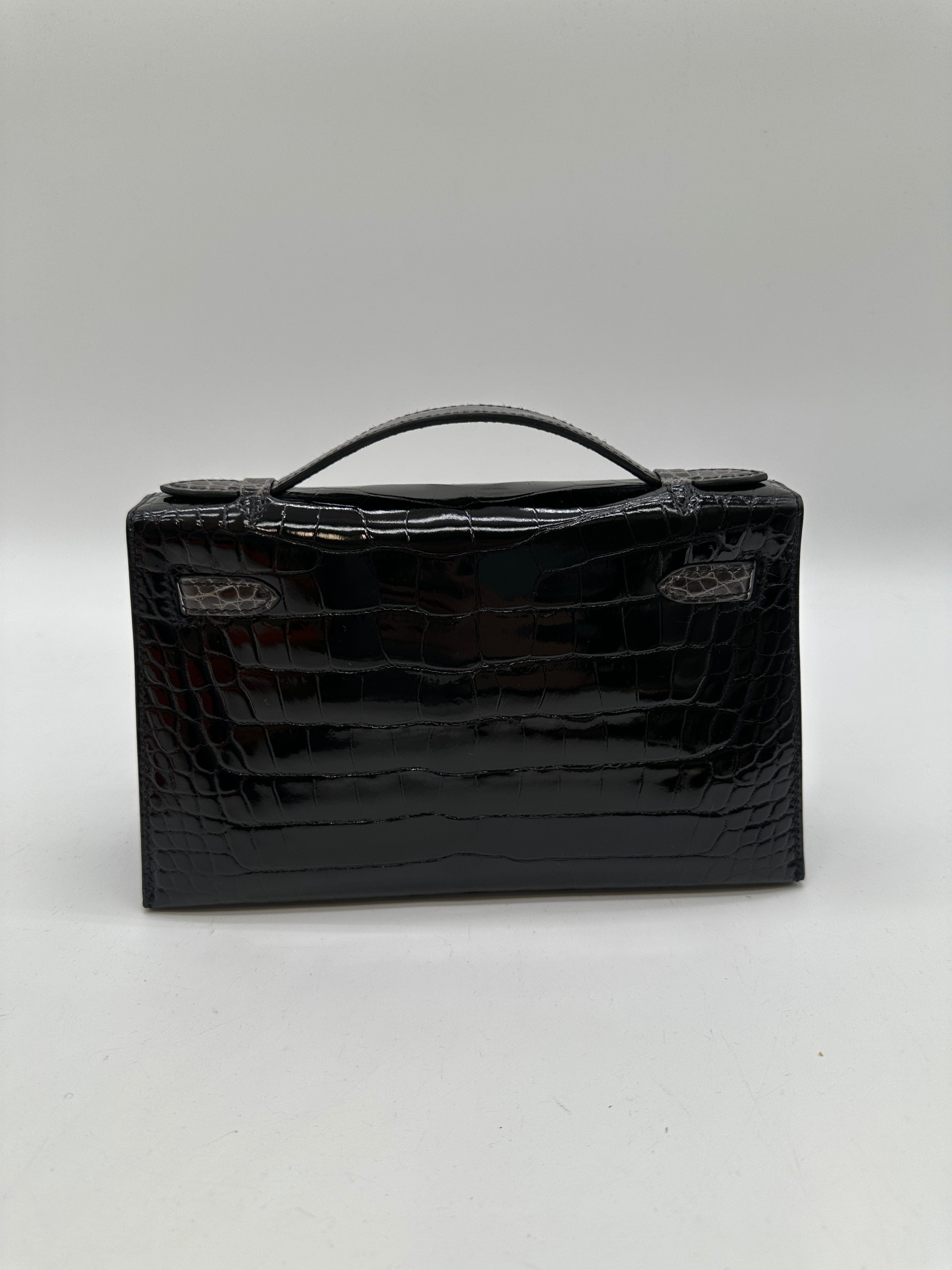 Hermès Hermès Kelly Pochette HSS black / graphite shiny alligator GHW W 2025 PC525