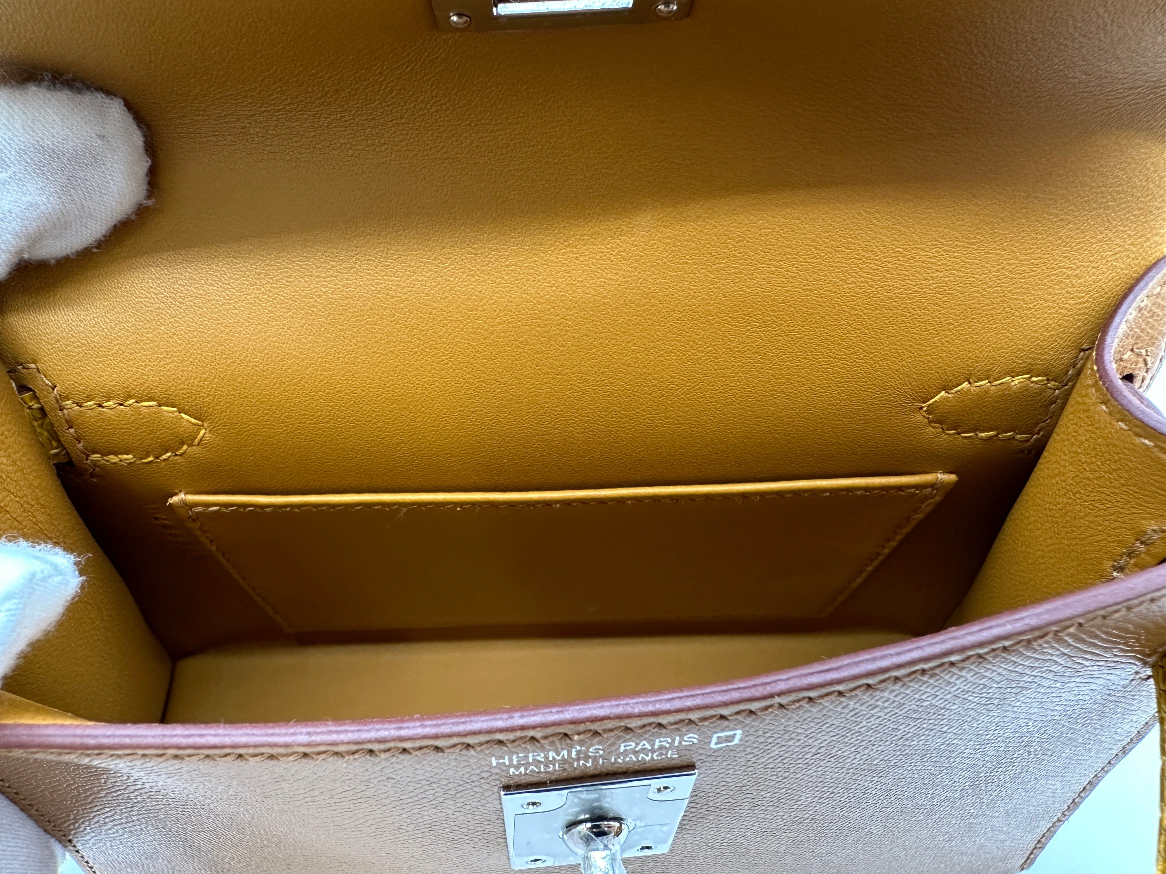 Hermès Hermès Mini Kelly 20 Touch Madame/Alli Missi Sesame / Jaune Ambre PHW K PC485