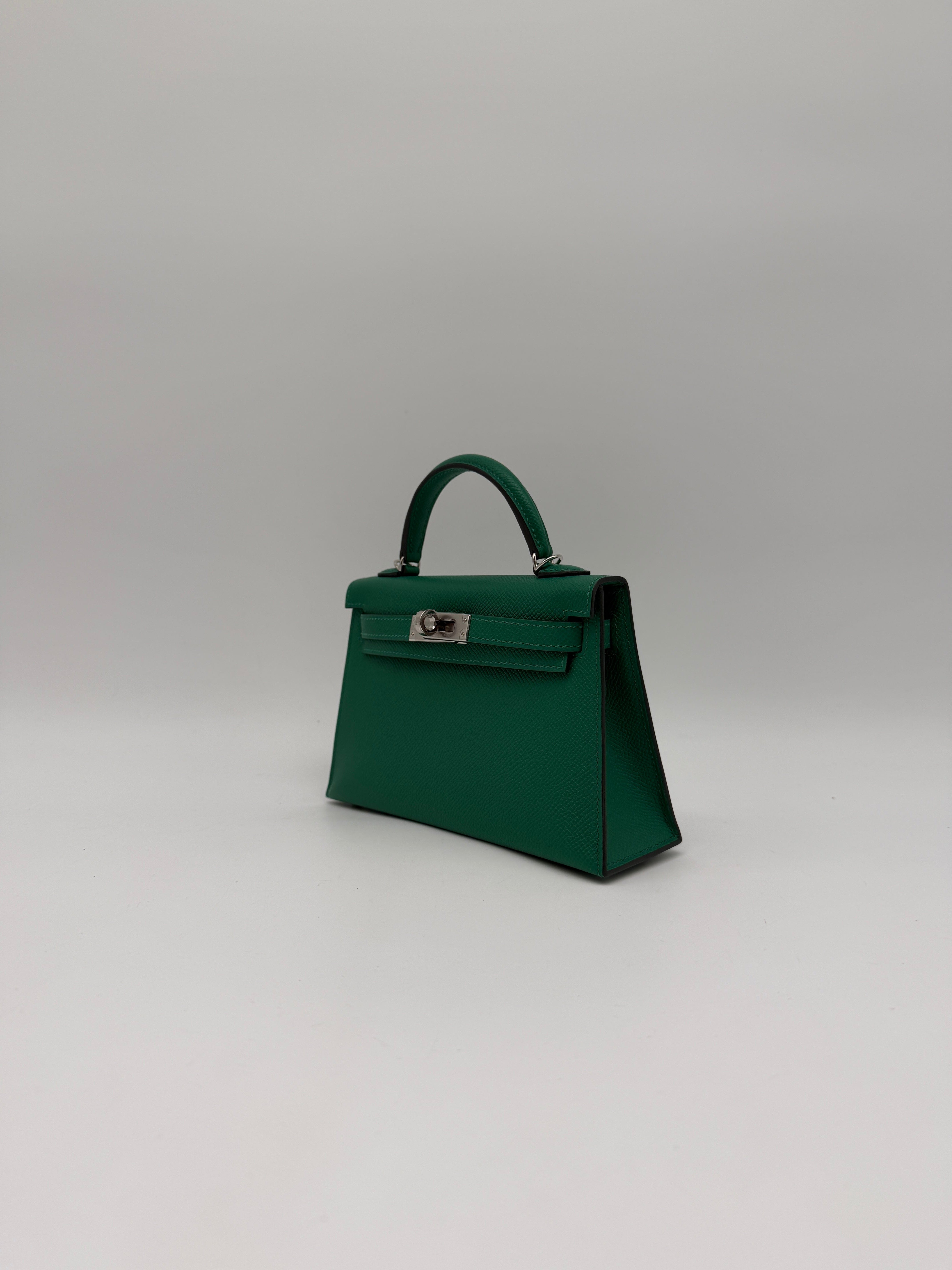 Hermès Hermès Mini Kelly Vert Vertigo Epsom Palladium Hardware (with 2 strap)