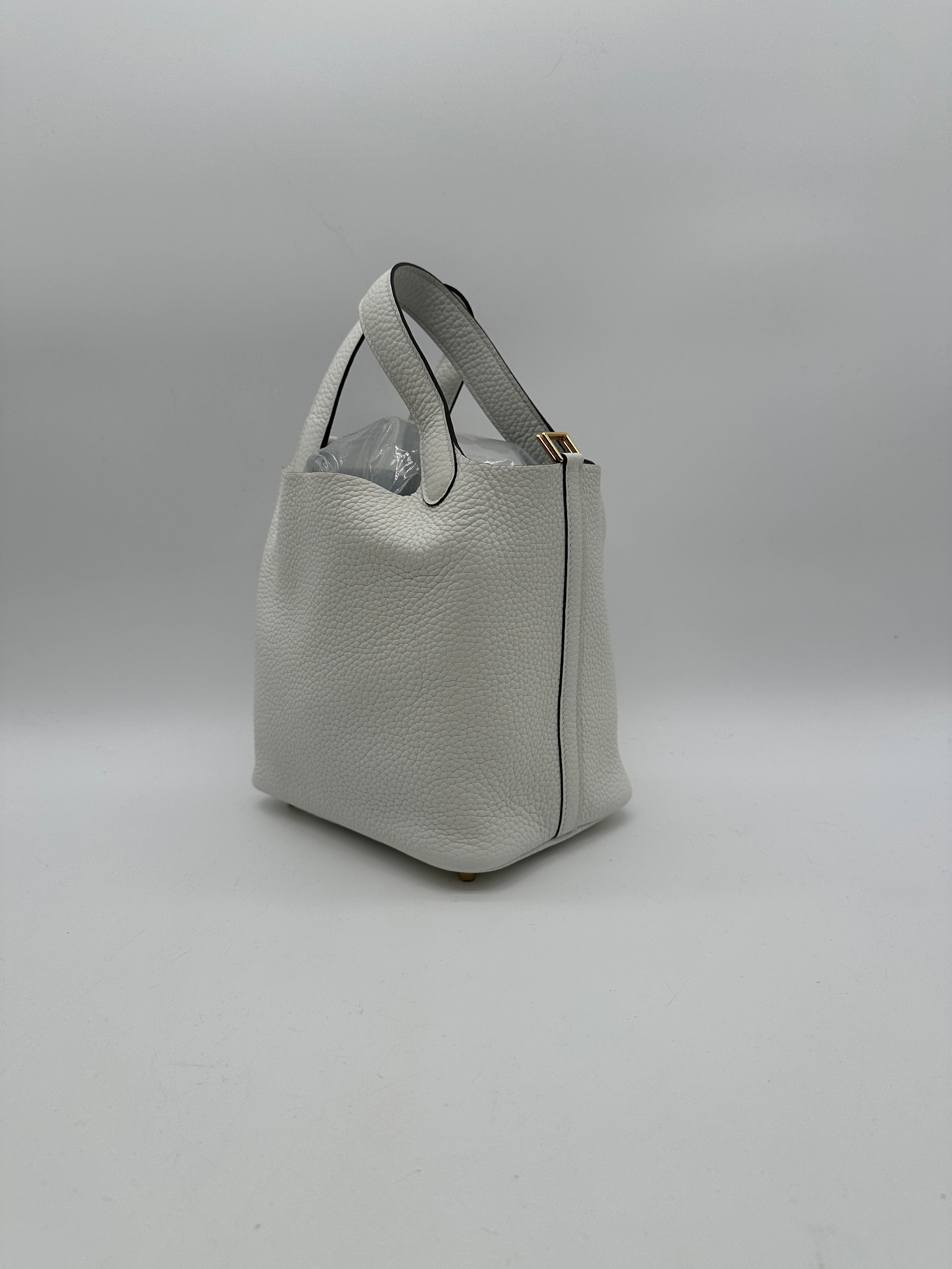 Hermès Hermès Picotin 18 New White Tourillion Clemence Gold Hardware