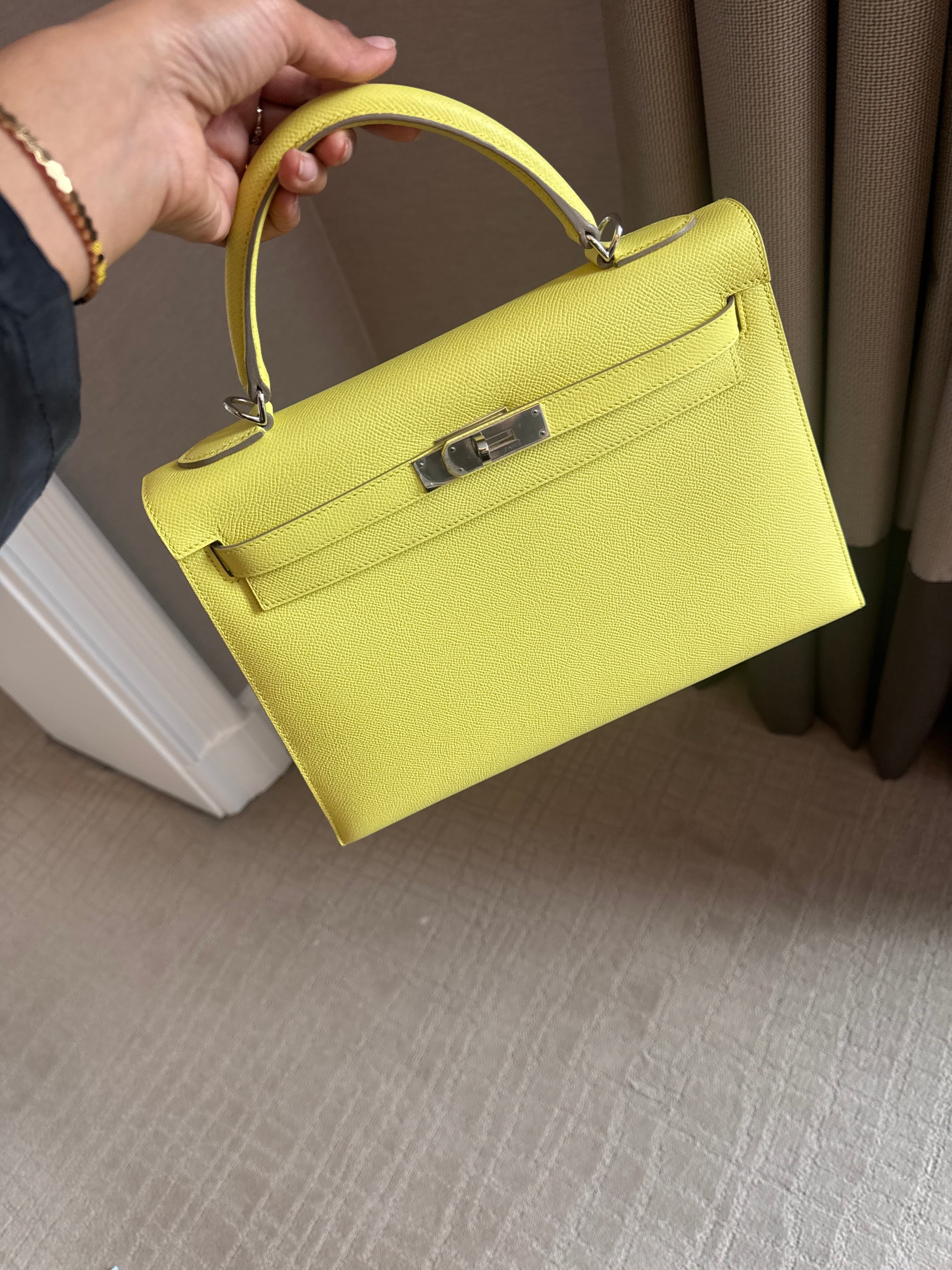 Hermès Hermes Soufre PHW Kelly 32 ASC7020