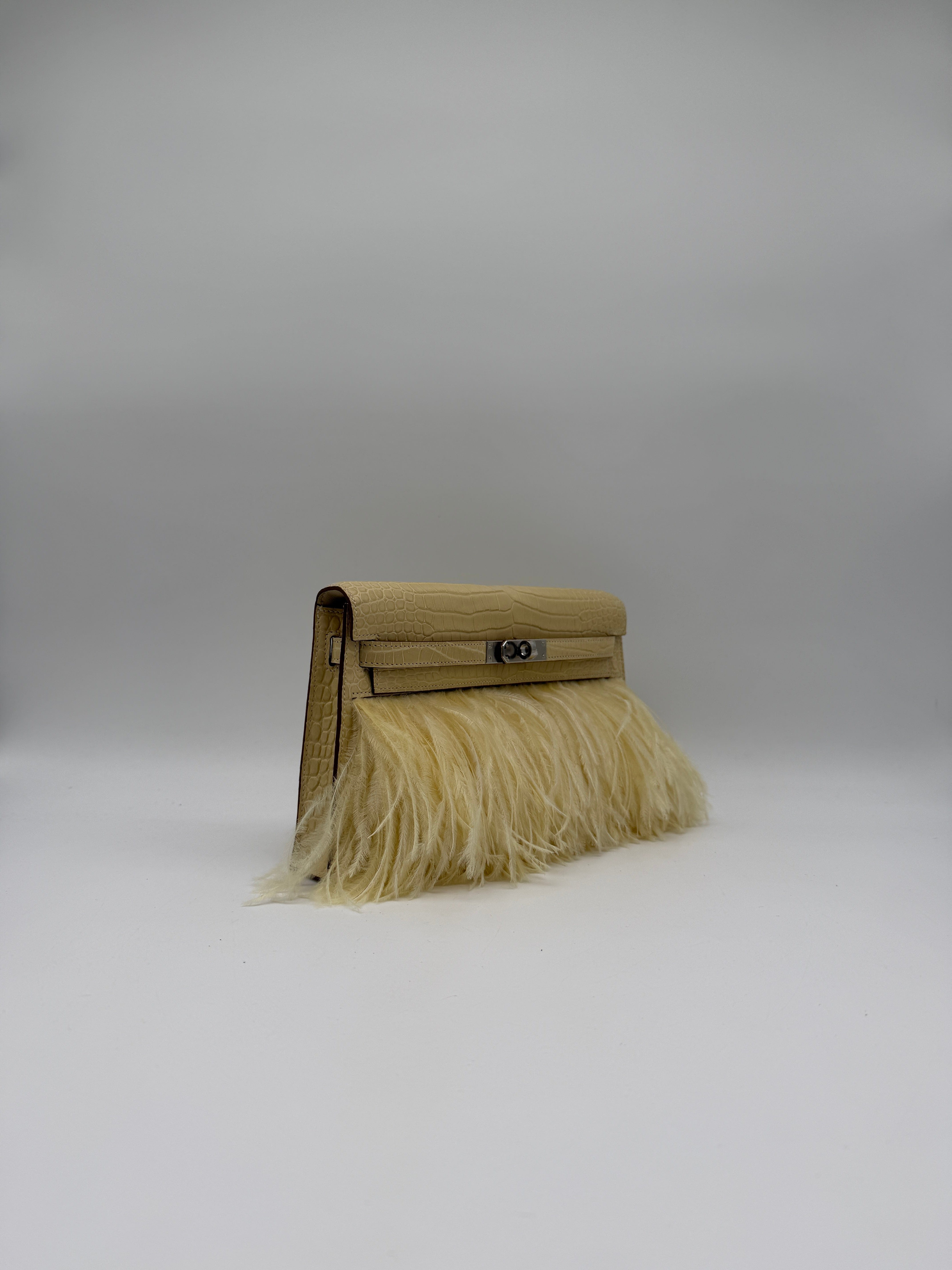 Hermès Kelly Elan Foile Vanilla Matte Porosus Palladium Hardware