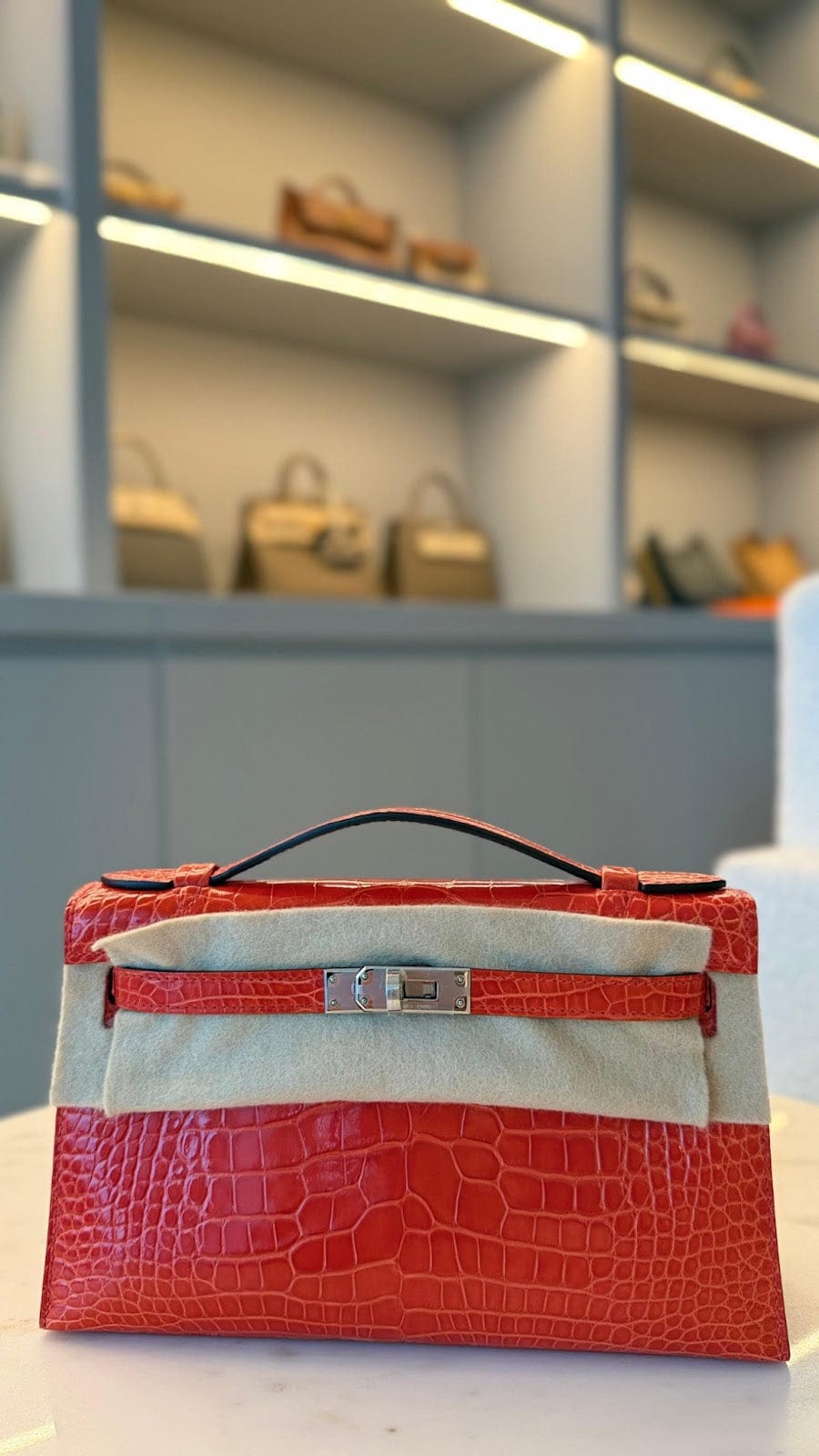 Hermès Kelly Pochette 22 Orange Poppy Shiny Alligator with Palladium Hardware AGC3212
