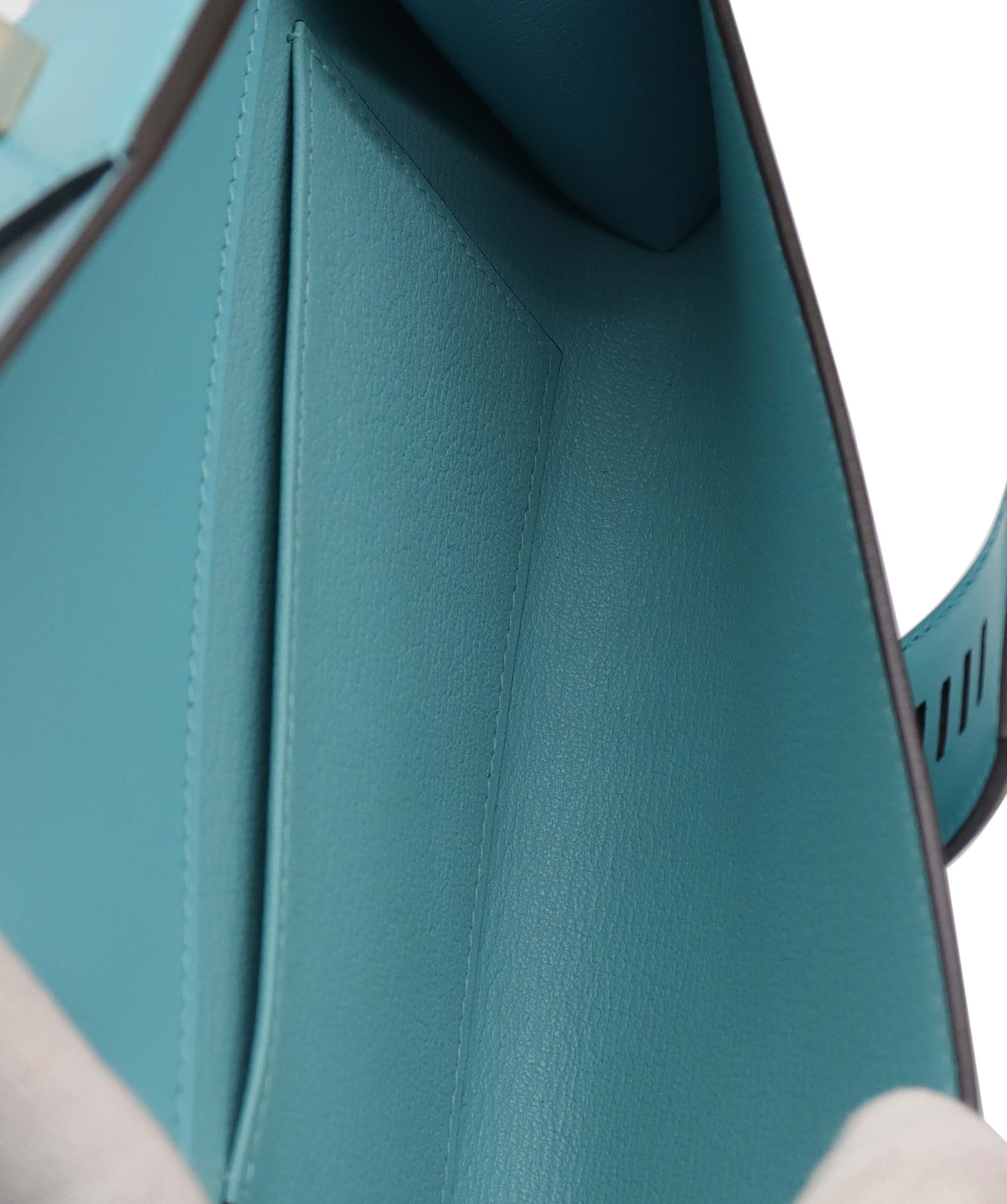 Hermès Medor Blue Atoll Box PHW Stamp X DXBS6083