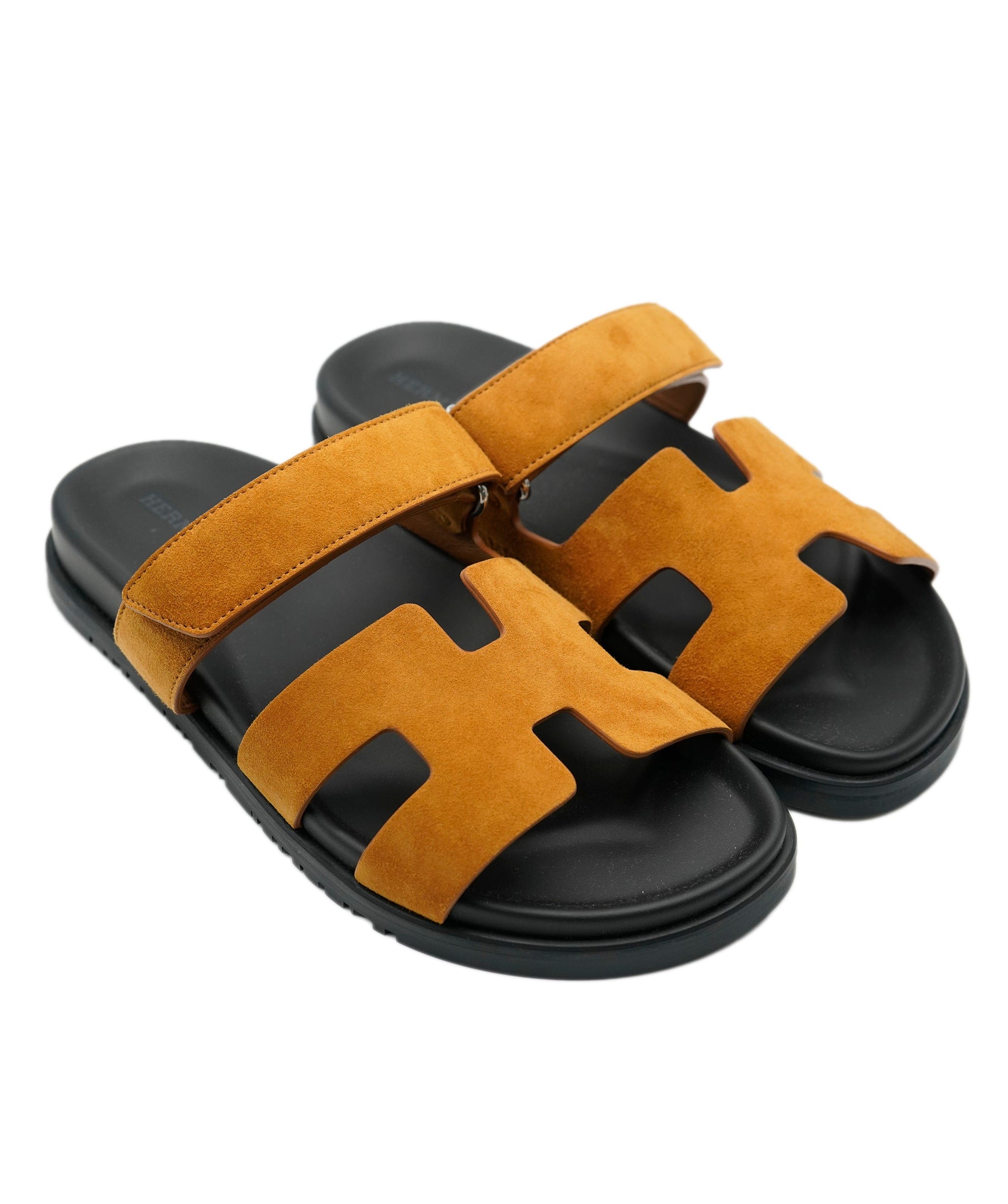 Hermès Hermes Chypre Gold Suede Size 38.5 SKC1569