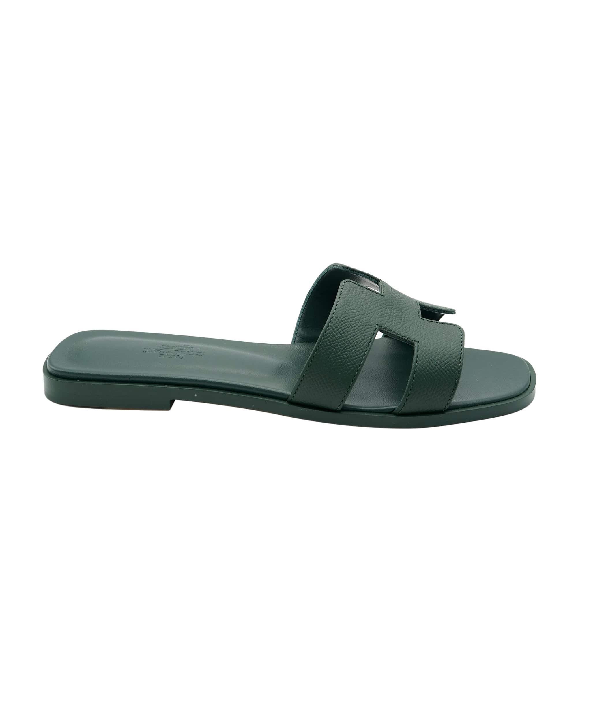 Hermès Hermès Oran Sandal Vert Bouteille Epsom Leather Size 37.5 01SHU2440 DBXM0073