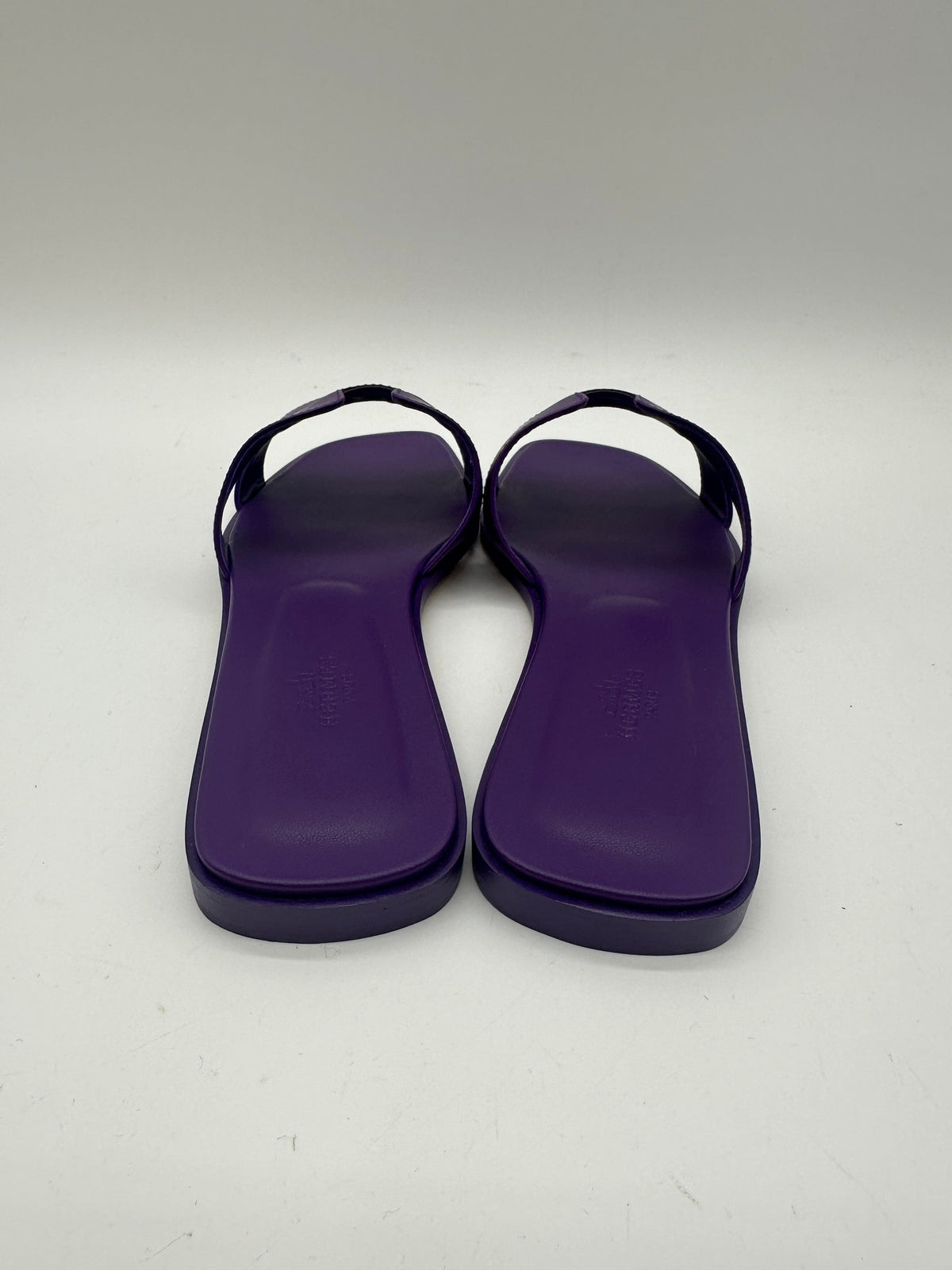 Hermès Hermès Oran sandal Violet 405 PCA989