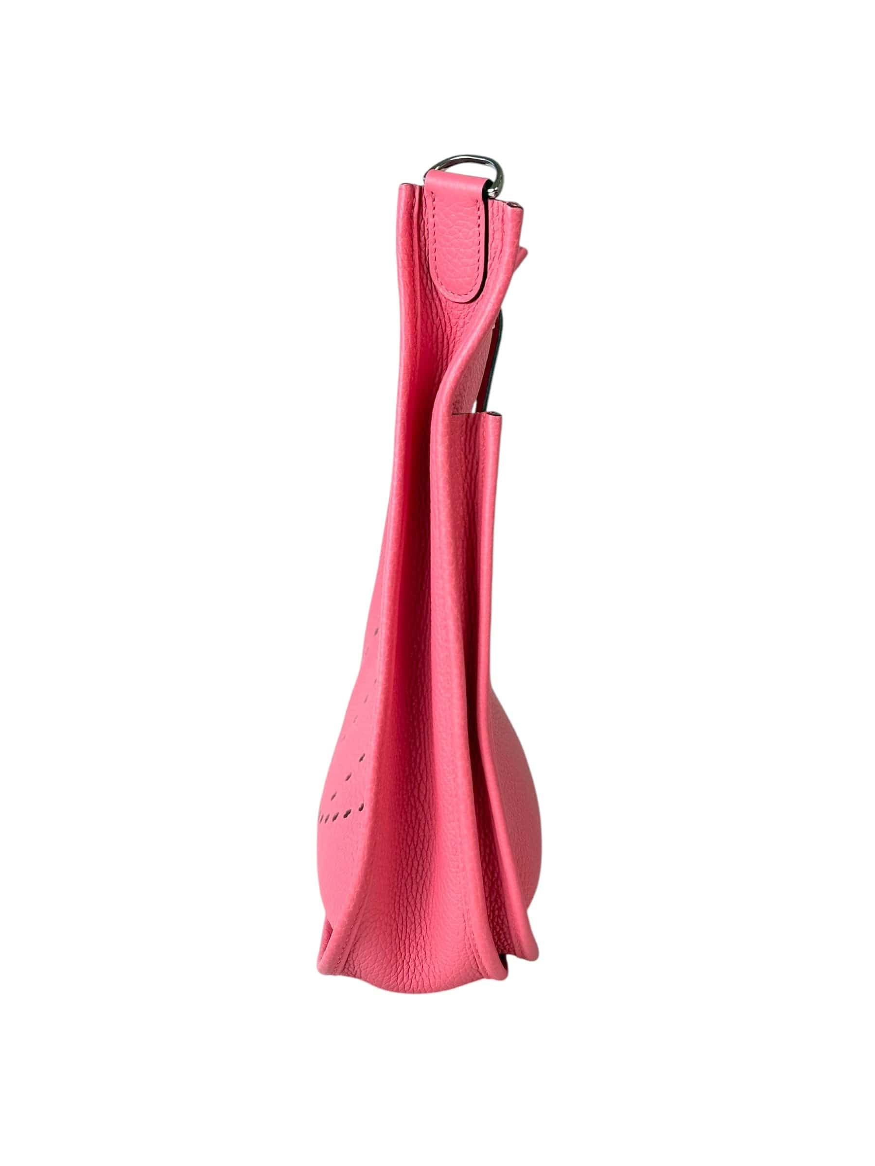 Hermes Hermes Evelyne 29cm in Pink Clemence