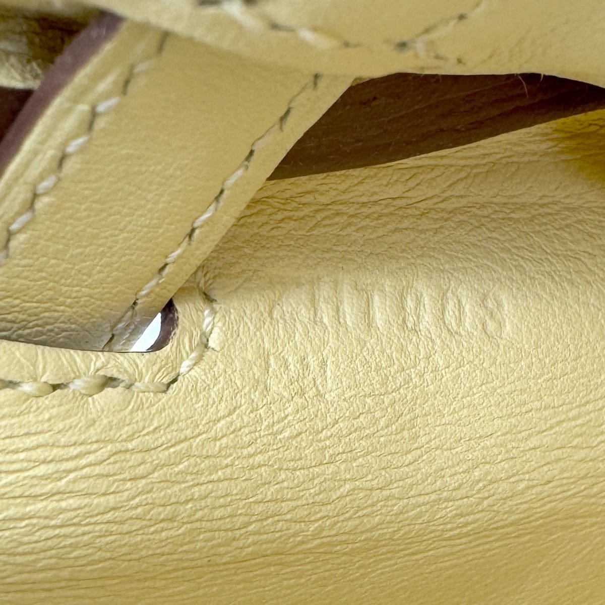 HERMES HERMES KELLY 25 RETOURNE JAUNE POUSSIN VEAU SWIFT HAND SHOULDER BAG 2021 Z PALLADIUM HARDWARE 90310259