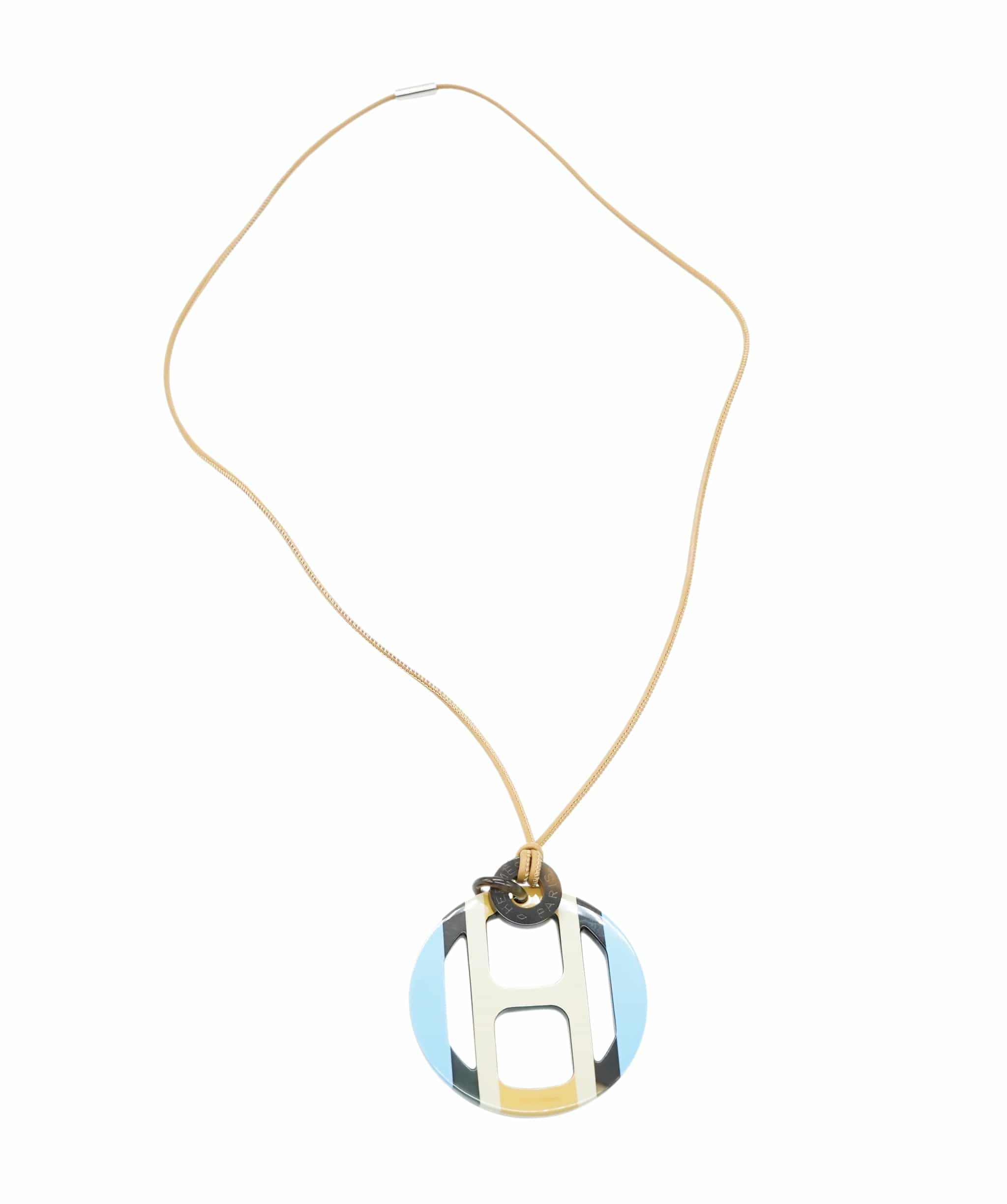 Hermès Hermes H Blue and Cream Necklace ALC2263