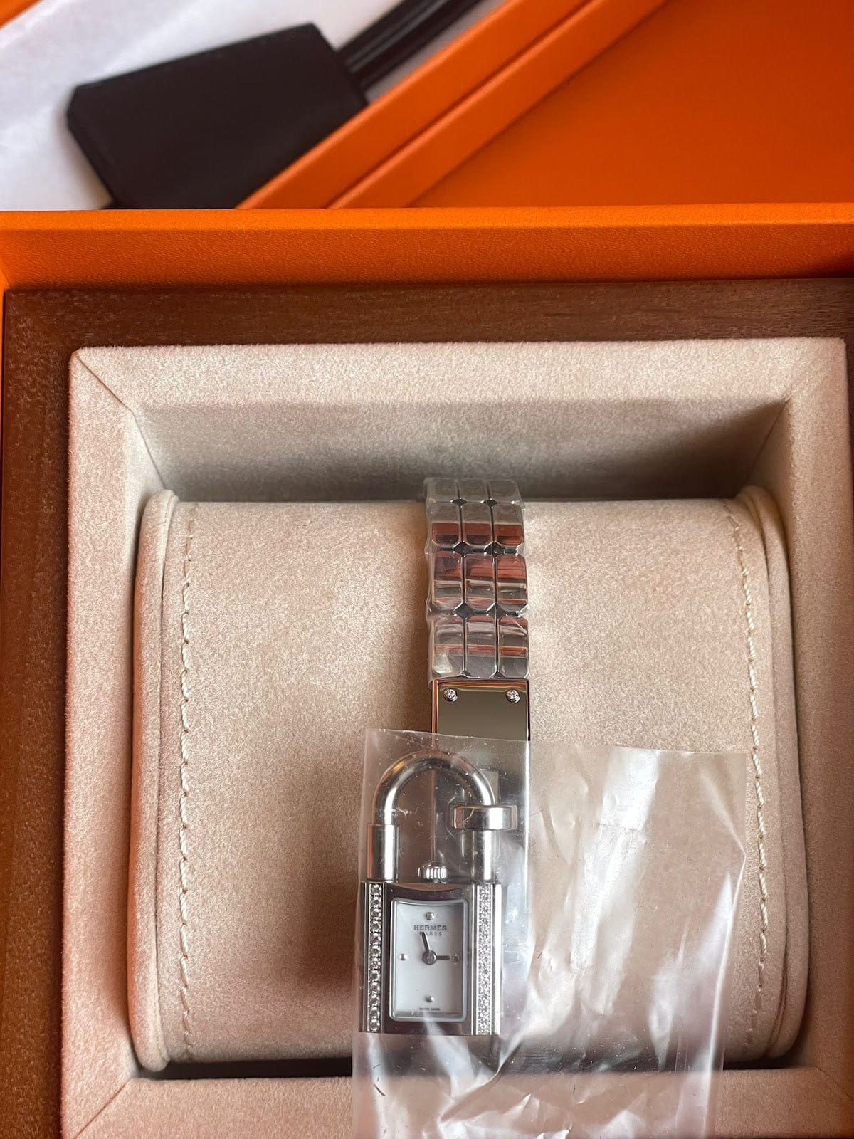 Hermès Hermes Kelly Watch, Mini Steel + Diamonds Mini 16mm Stainless Steel ALTC0295