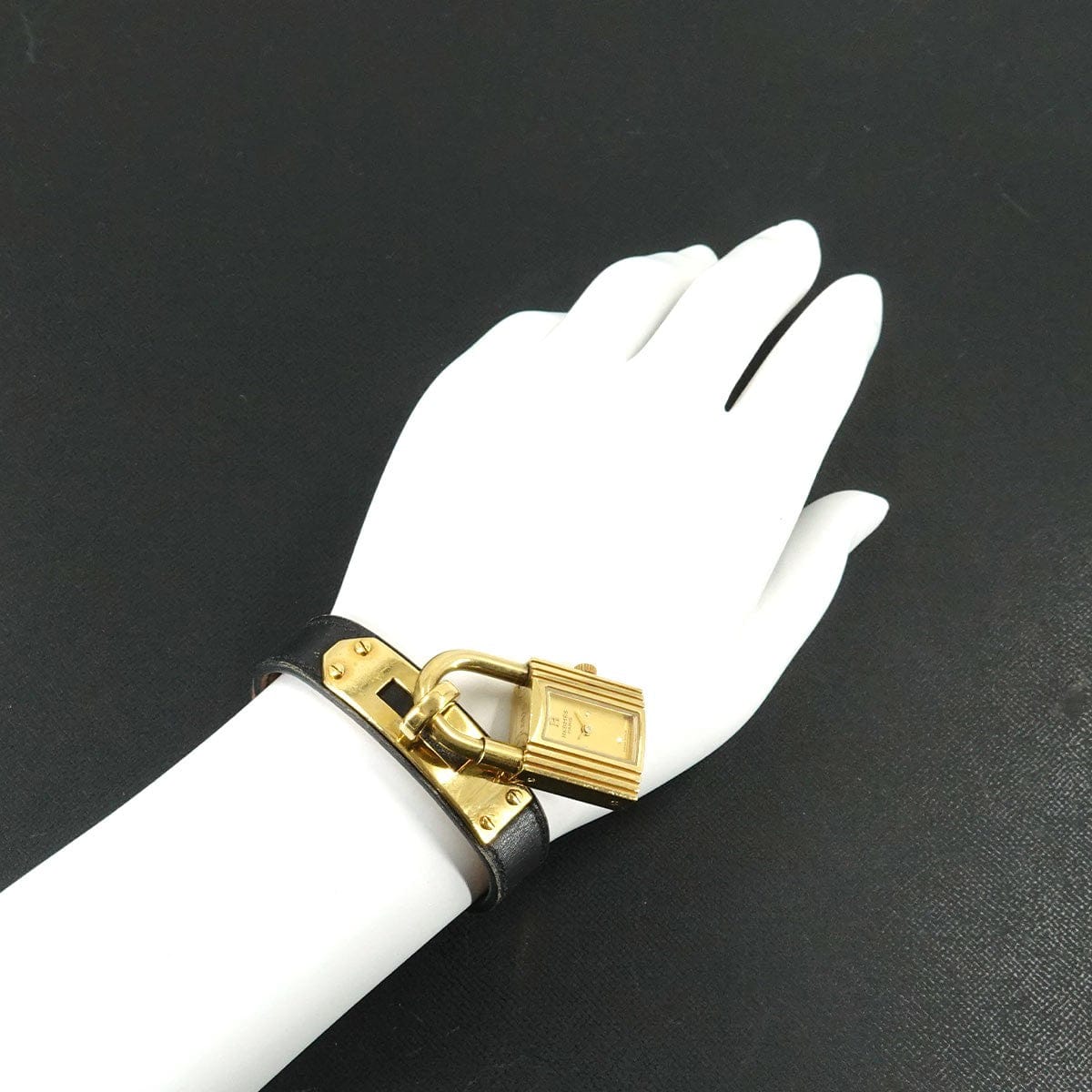 HERMES HERMES Kelly Watches Quartz Gold Dial Vintage Cadena Ladies Watch 90317087