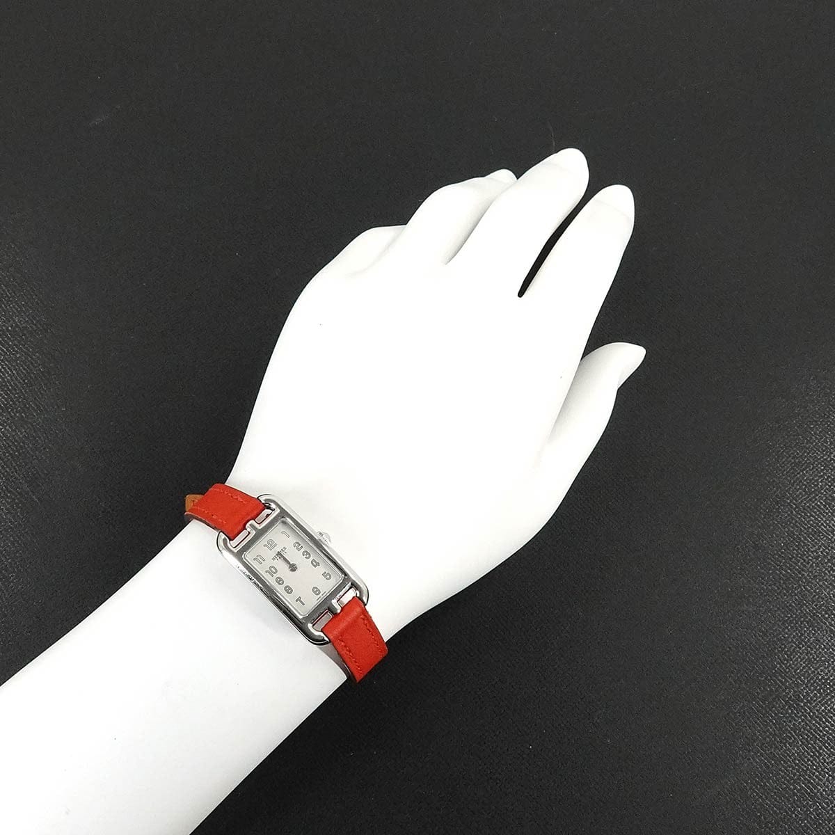 HERMES HERMES Nantucket NA2 110 Quartz Silver Dial Ladies Watch 90310515