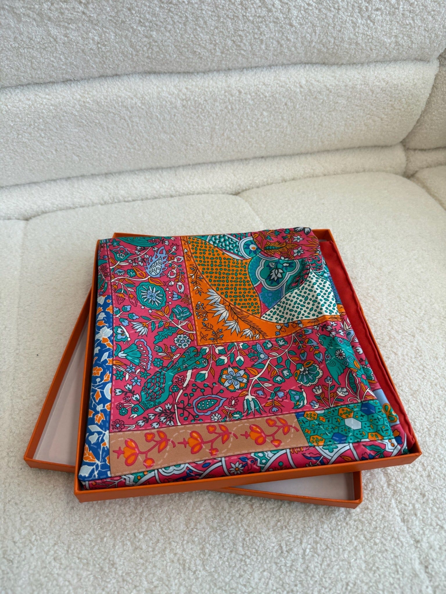 Hermes Hermes Pique et Fleuri de Provence Multiple Colors Silk Scarf 90