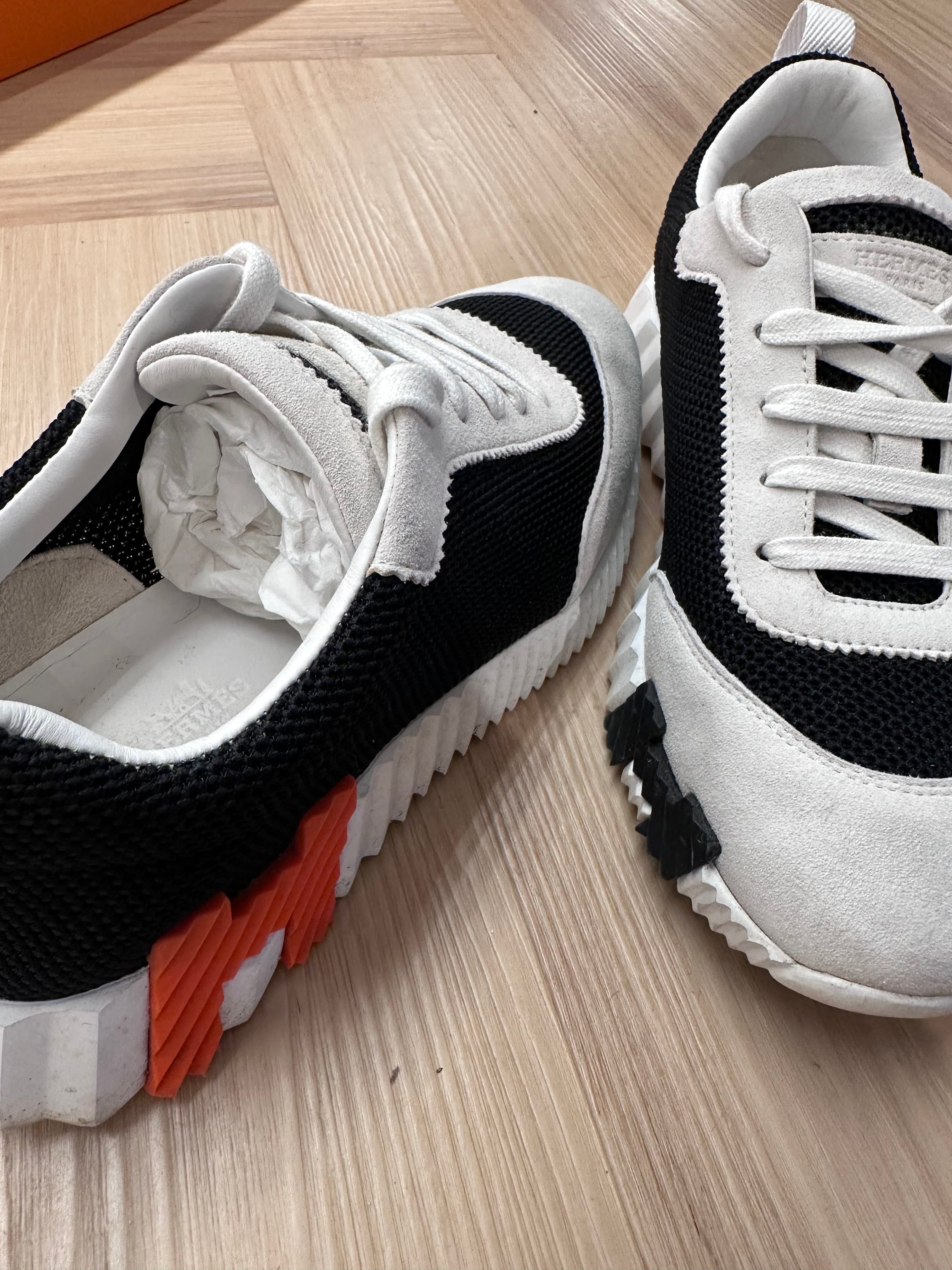 Hermes Hermes Black Bounce Sneakers - Size 38
