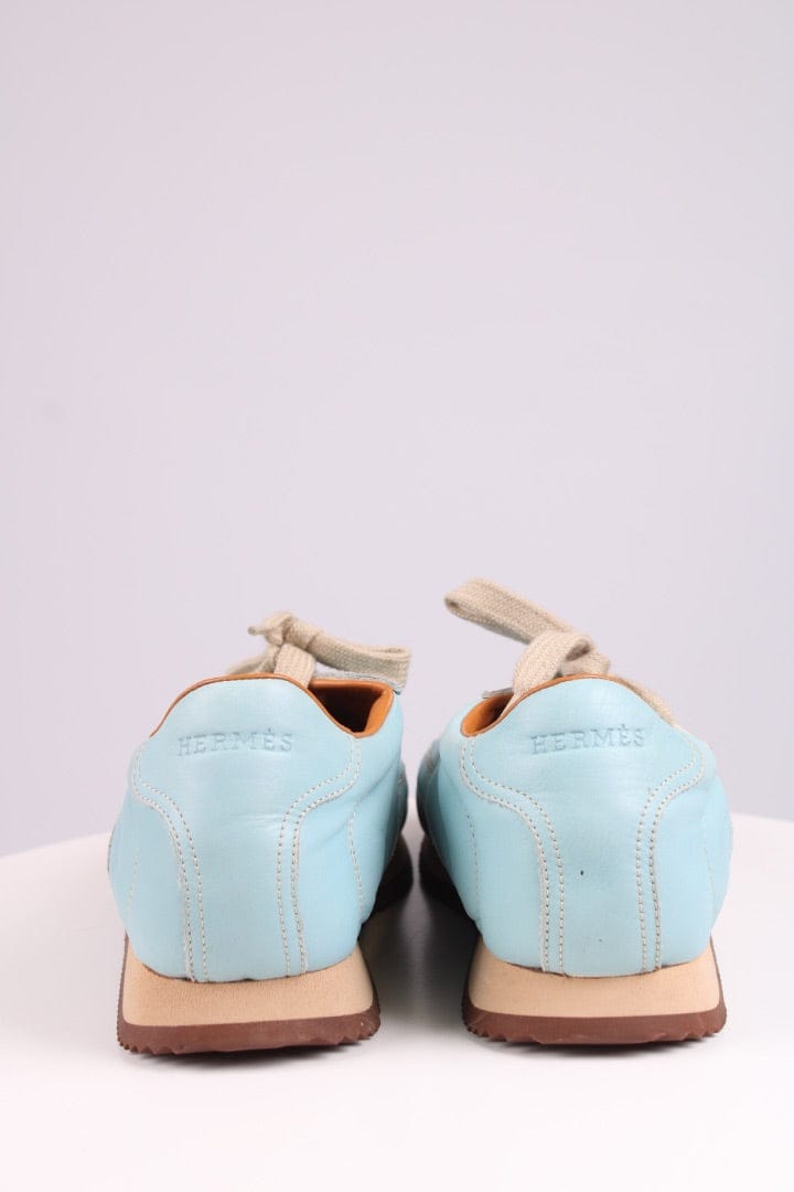 Hermes Hermes Calfskin Quick sneakers Light Blue 39