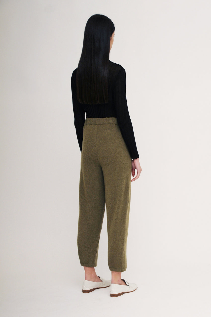 ORIE TROUSERS (بنطلون)